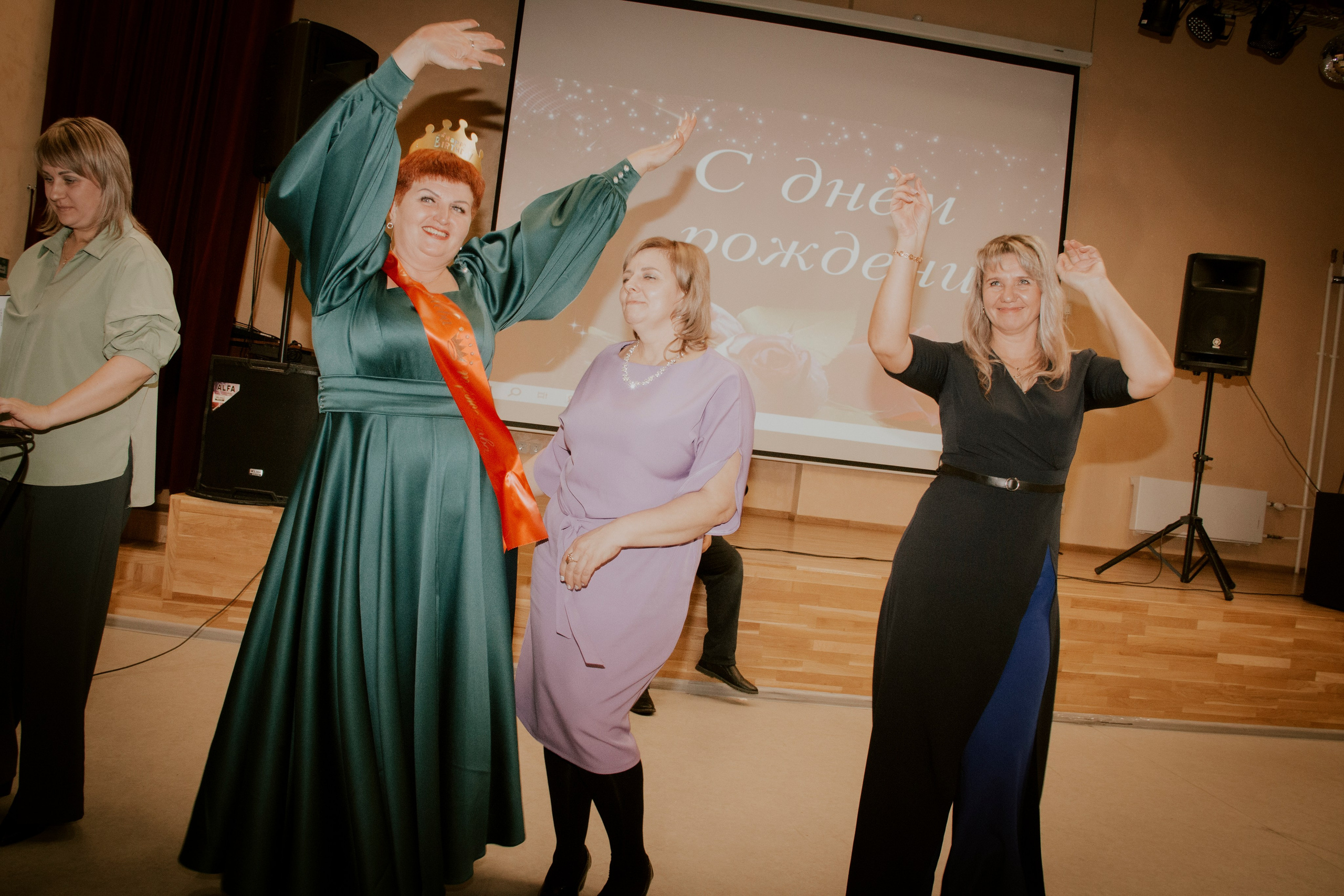 Нина и её 18). ProFoto