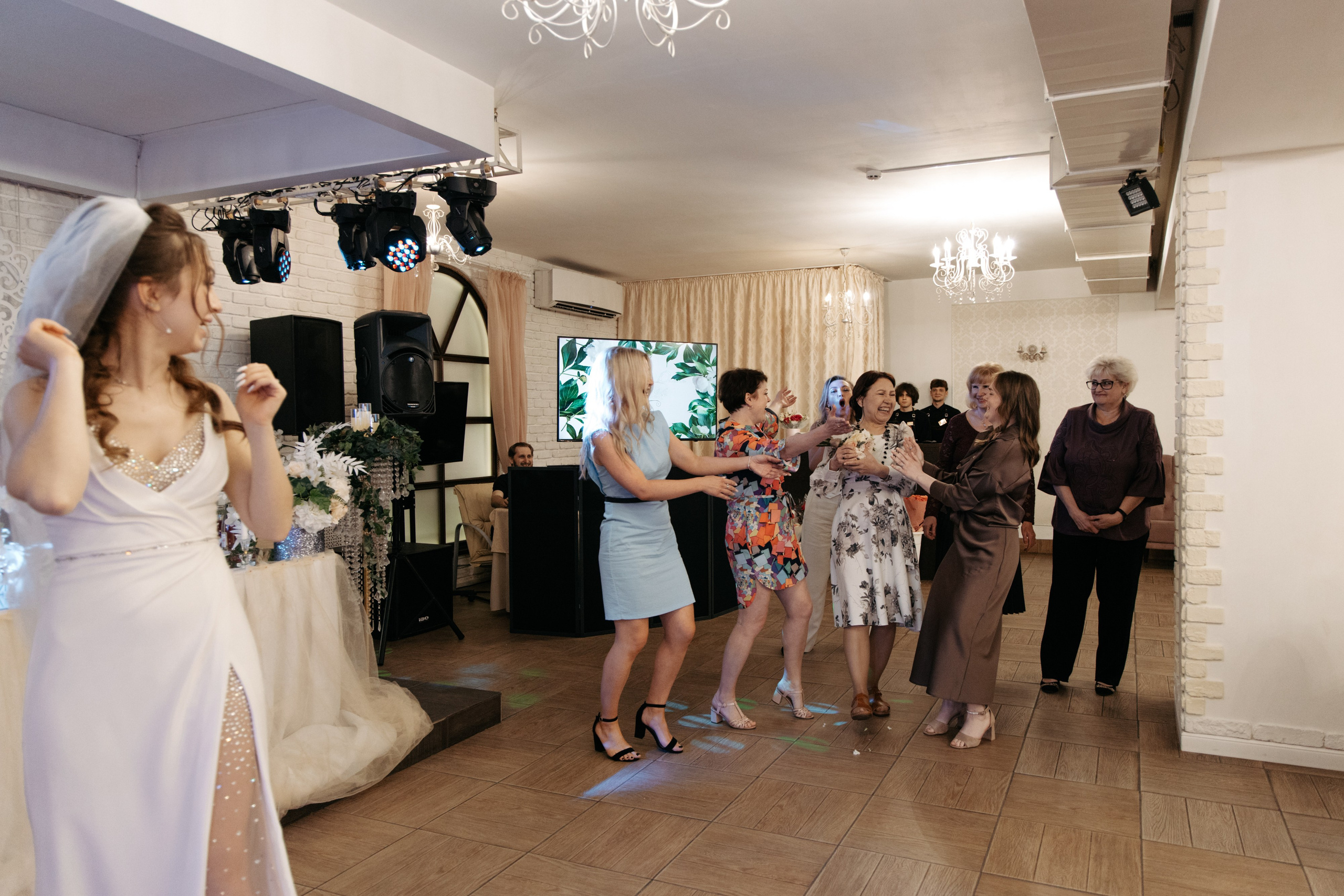 Диана и Сергей (полный день). Фотограф в Барнауле Юлия Садвокасова