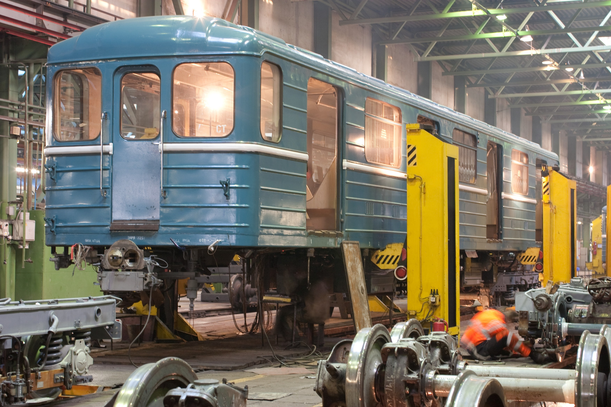 Место где чинят поезда. Электродепо «Черкизово», образца 2010 года. Илья Михачёв Фотограф ПРО людей