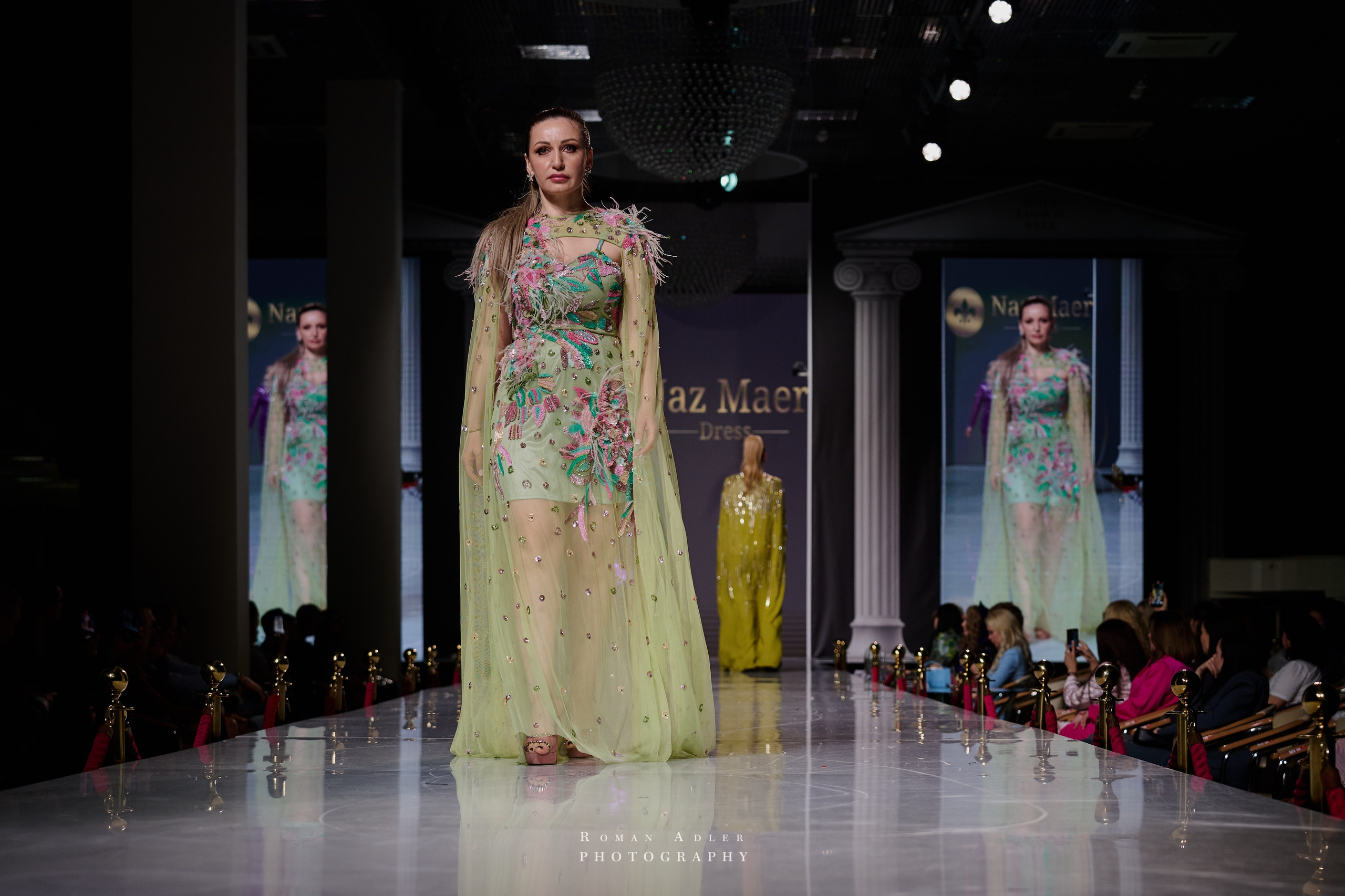 ESTET FASHION WEEK ВЕСНА — 2025. Фотограф Роман Адлер