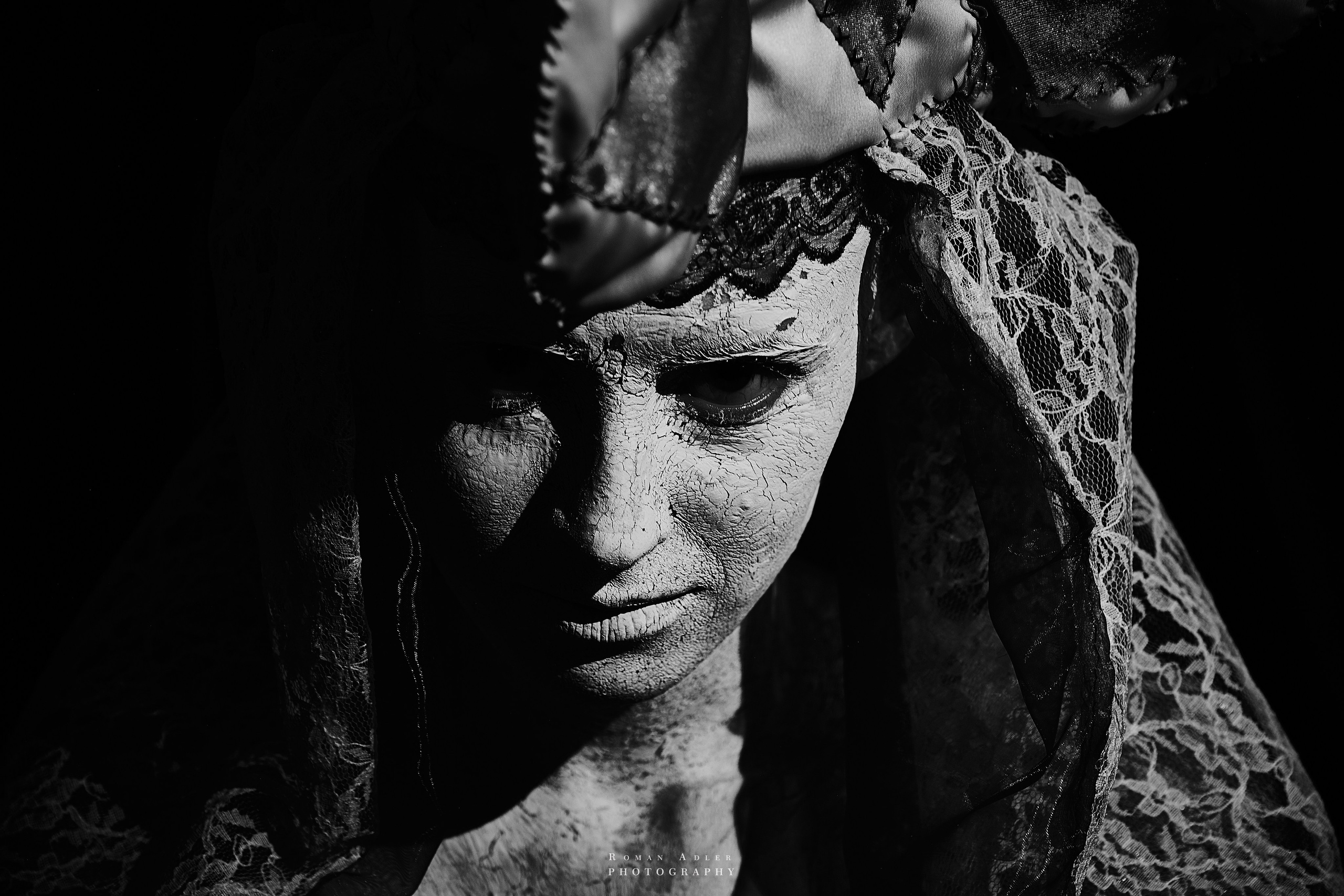 Loki — The Awakening. Solvent. Фотограф Роман Адлер