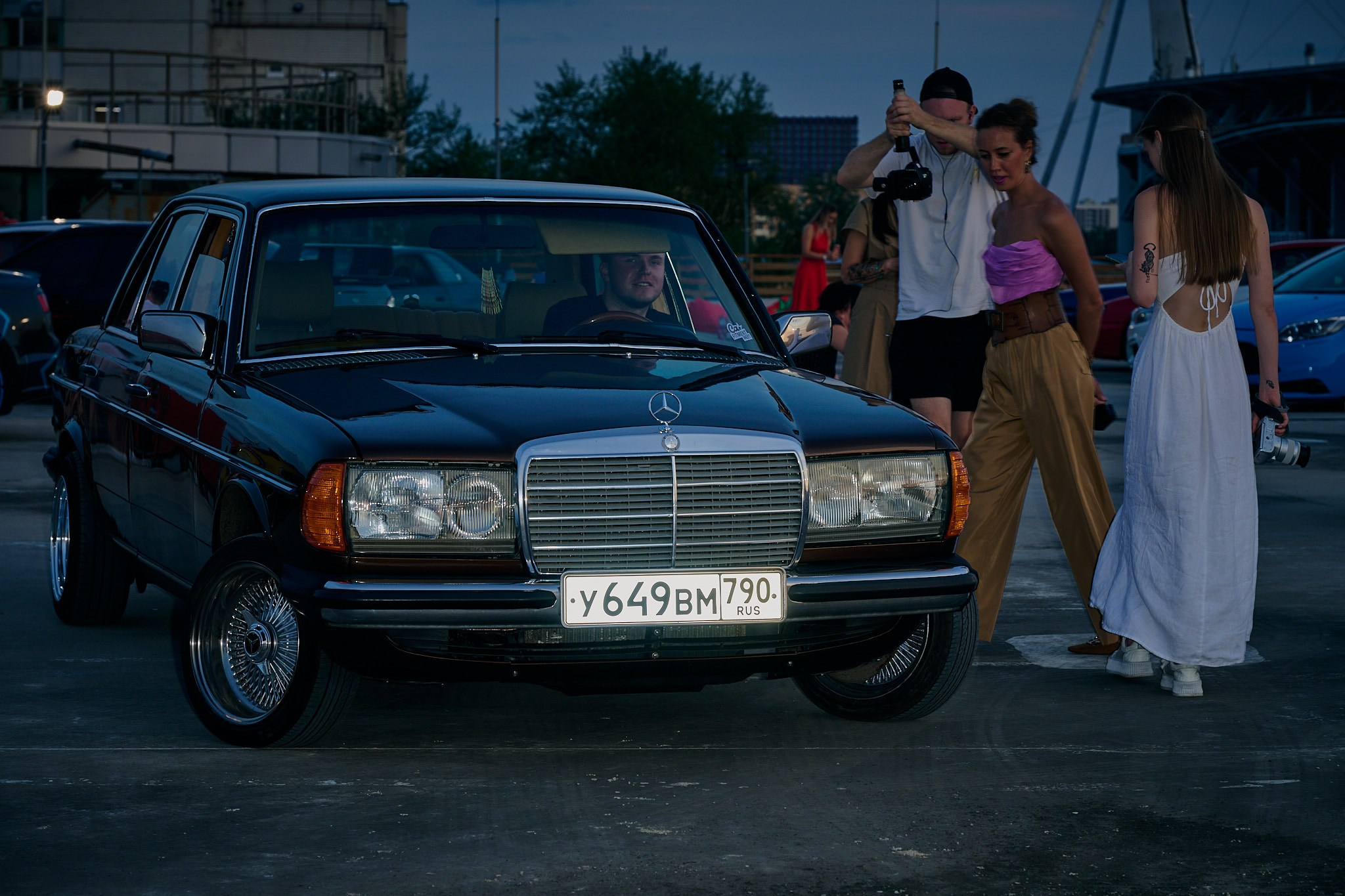 Тюнинг-Арт-Музей. Встреча на РЖД Арене. Фотограф Роман Адлер