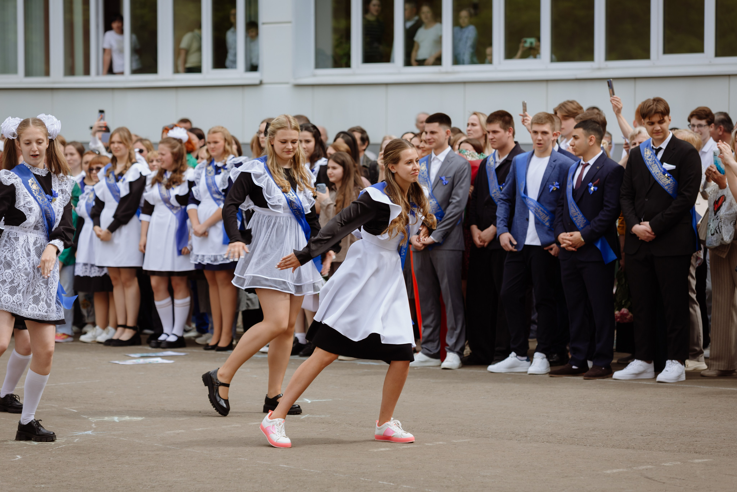 Последний звонок 2024 (3 часа фотосъемки). Профессиональный фотограф Надежда Антонова