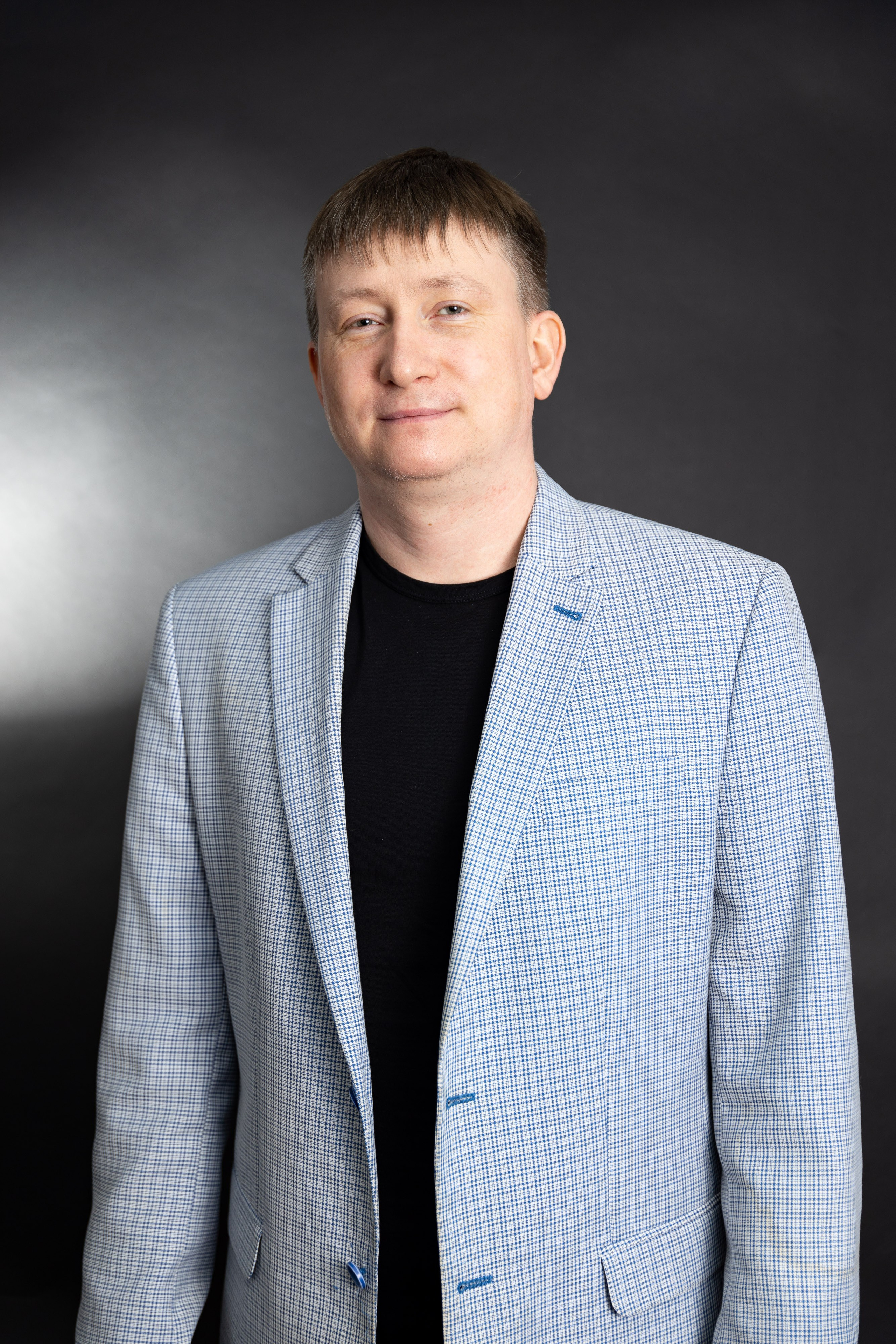 Сотрудники ИЦЦТМ УрФУ. Фотограф Родион Нарудинов