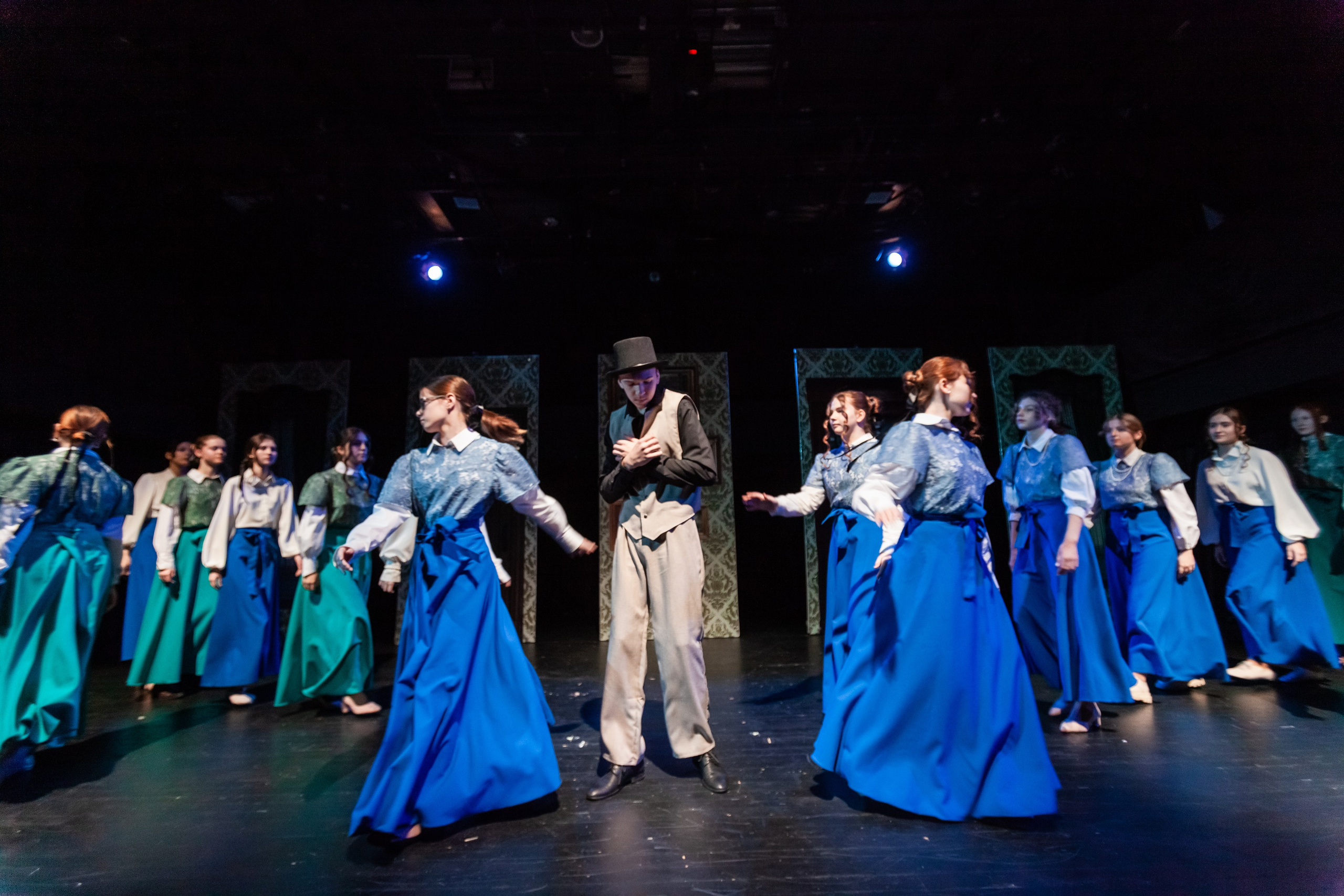 Театры. Главная