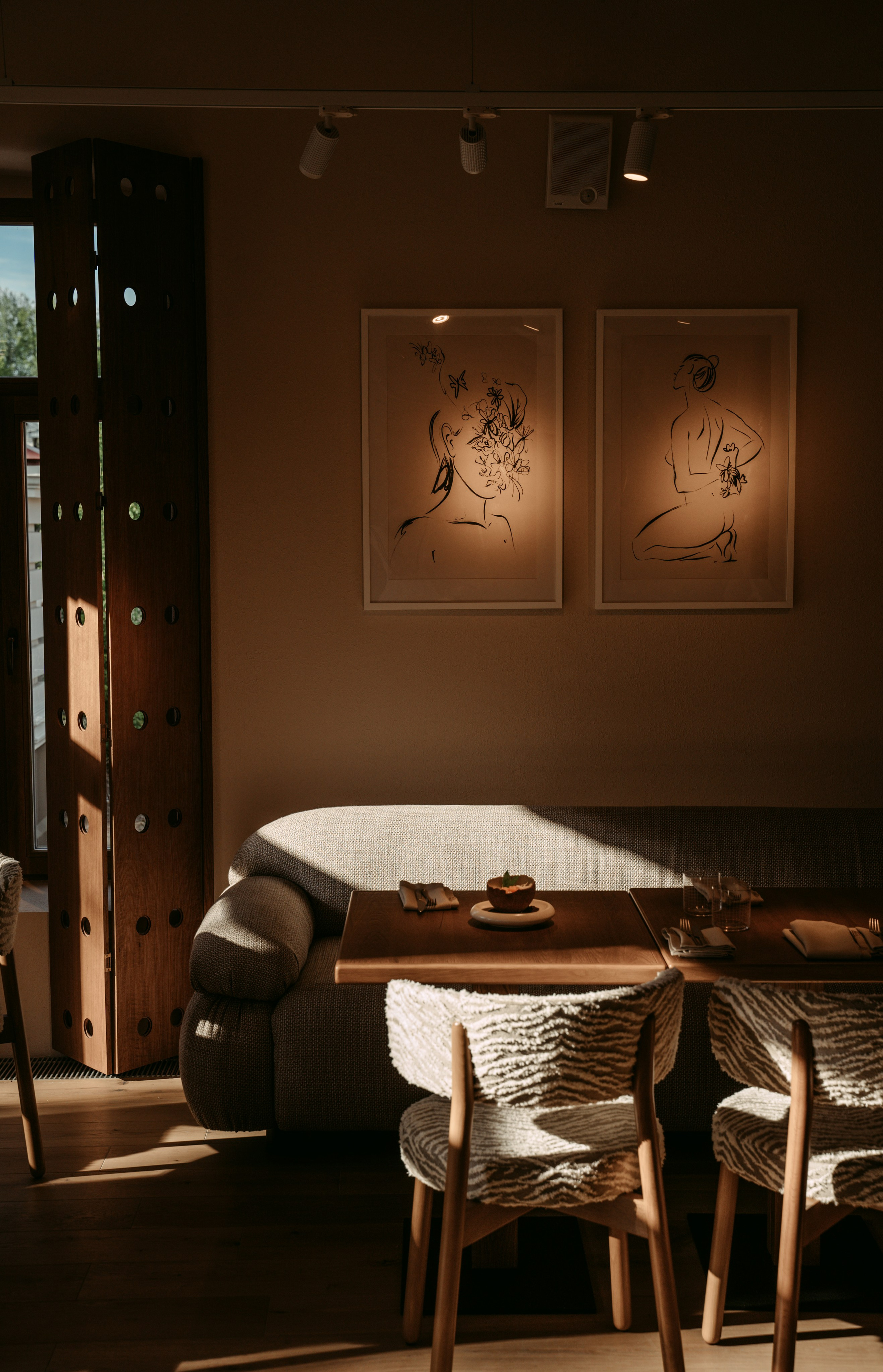 Хорошая девочка / Открытие ресторана в Казани. Саша Копылов, фотограф в Казани