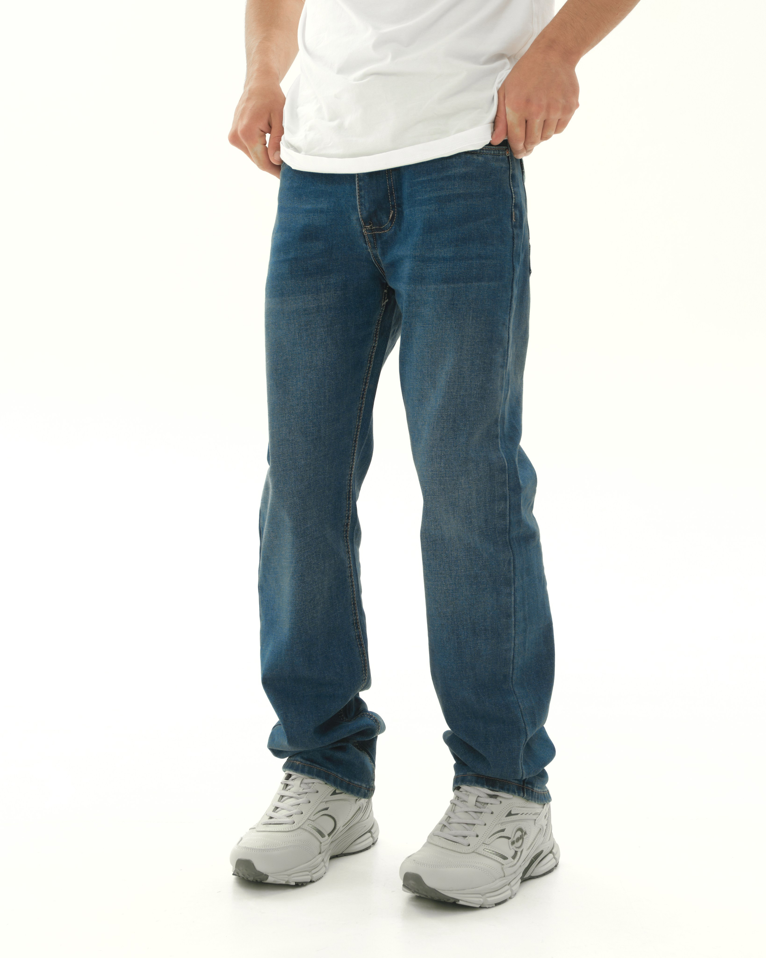 Съемка для маркетплейса, джинсы / фотоаппарат. Привет) Меня зовут Анита и я фотограф из Сургута