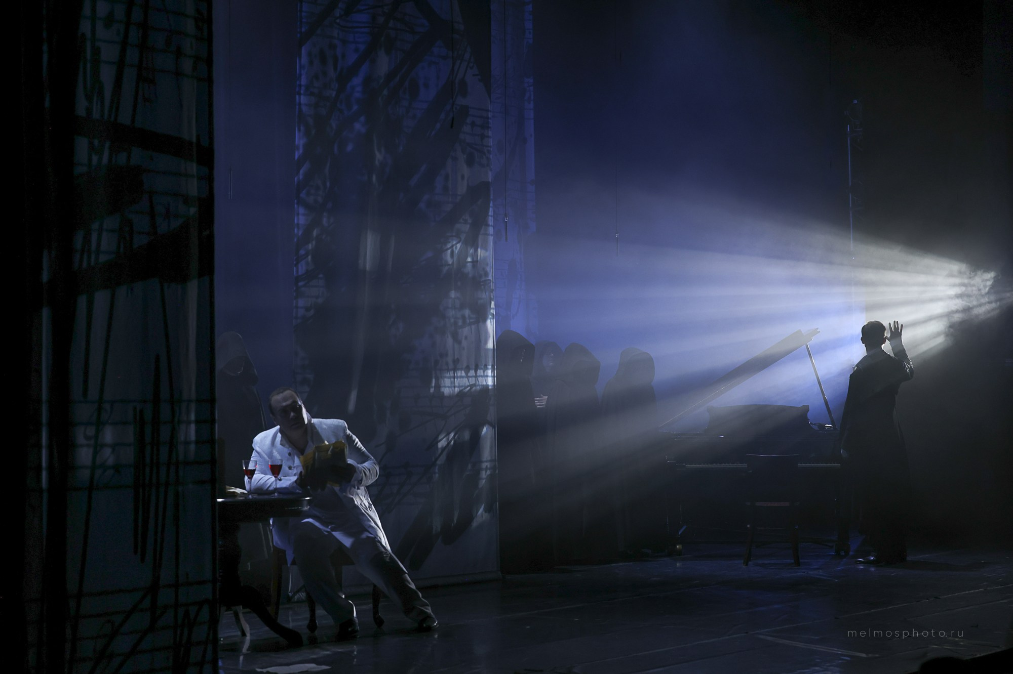 Моцарт и Сальери. МОСКОНЦЕРТ. Reportage, architectural, fine art photographer Lena Melnikova in Moscow