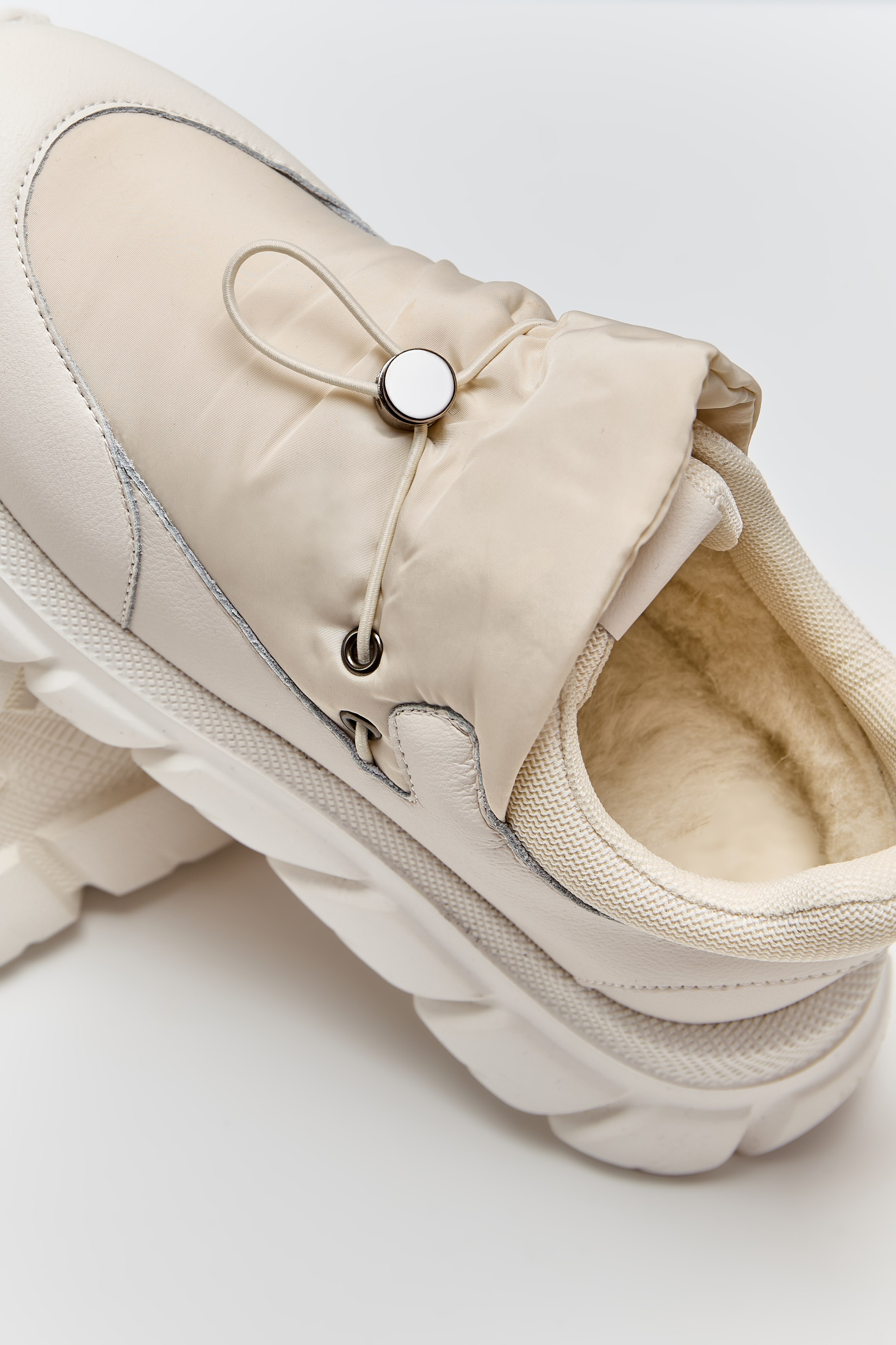 Обувь. Предметный фотограф в Москве Дарья Радькович