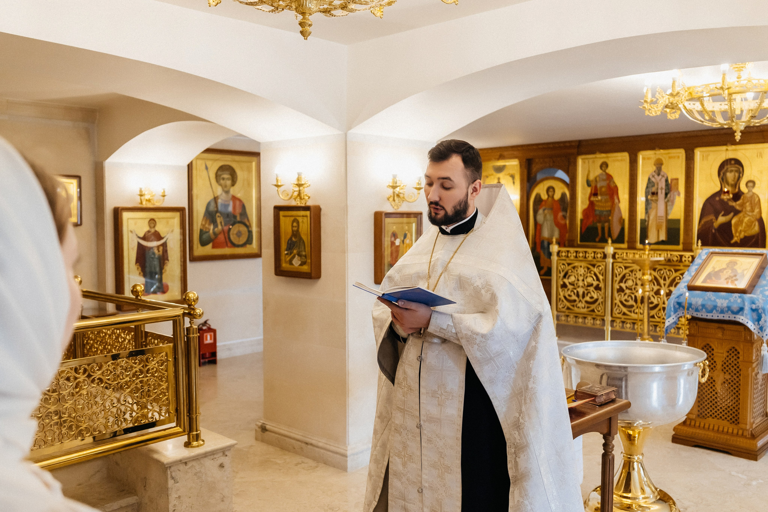 Крещение Алисы. Фотограф Кемерово | Сергей