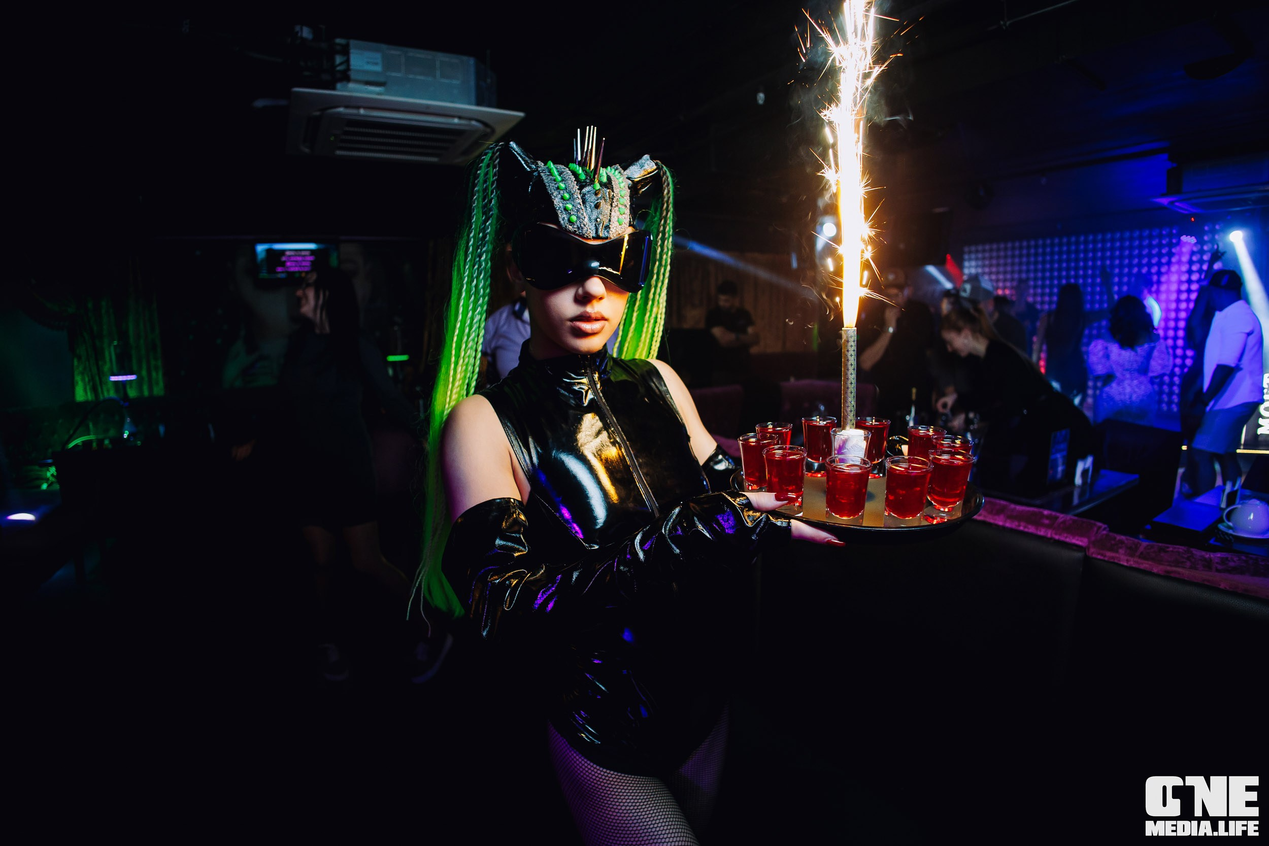 Фоторепортаж из караоке-клуба Эйфория. One Media Life: фоторепортажи, фотоотчеты с мероприятий и заведений