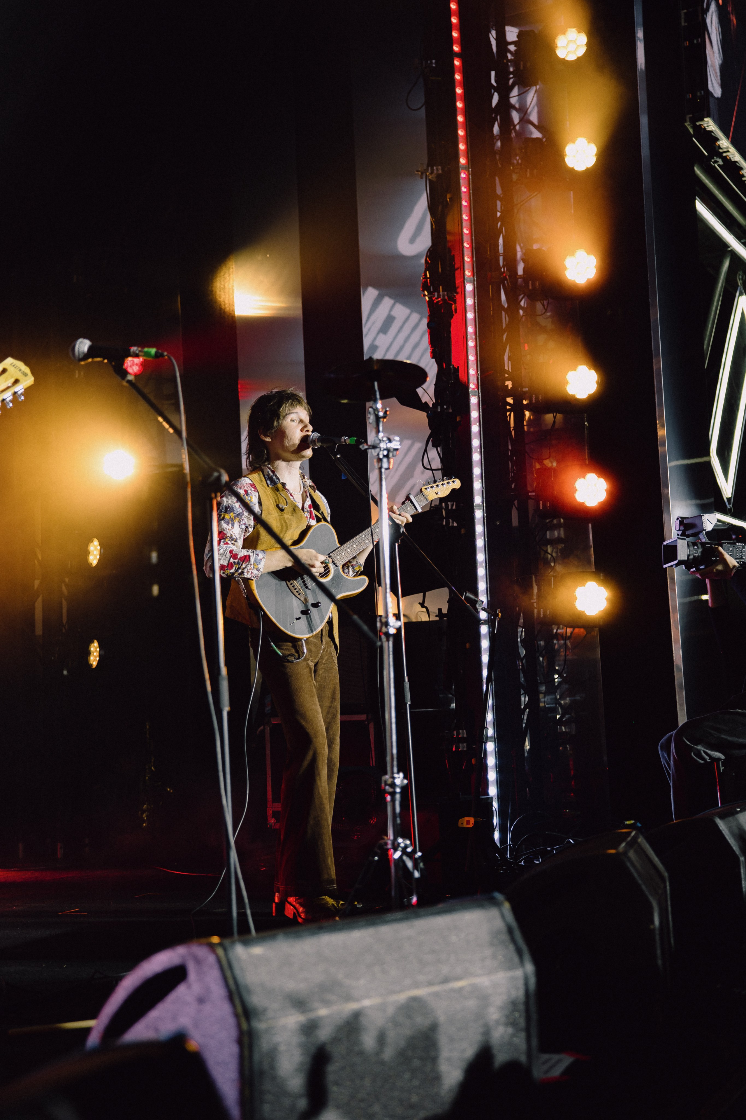 ЧТИВО/ФЕСТ. Костя Жуков — фотограф в Москве