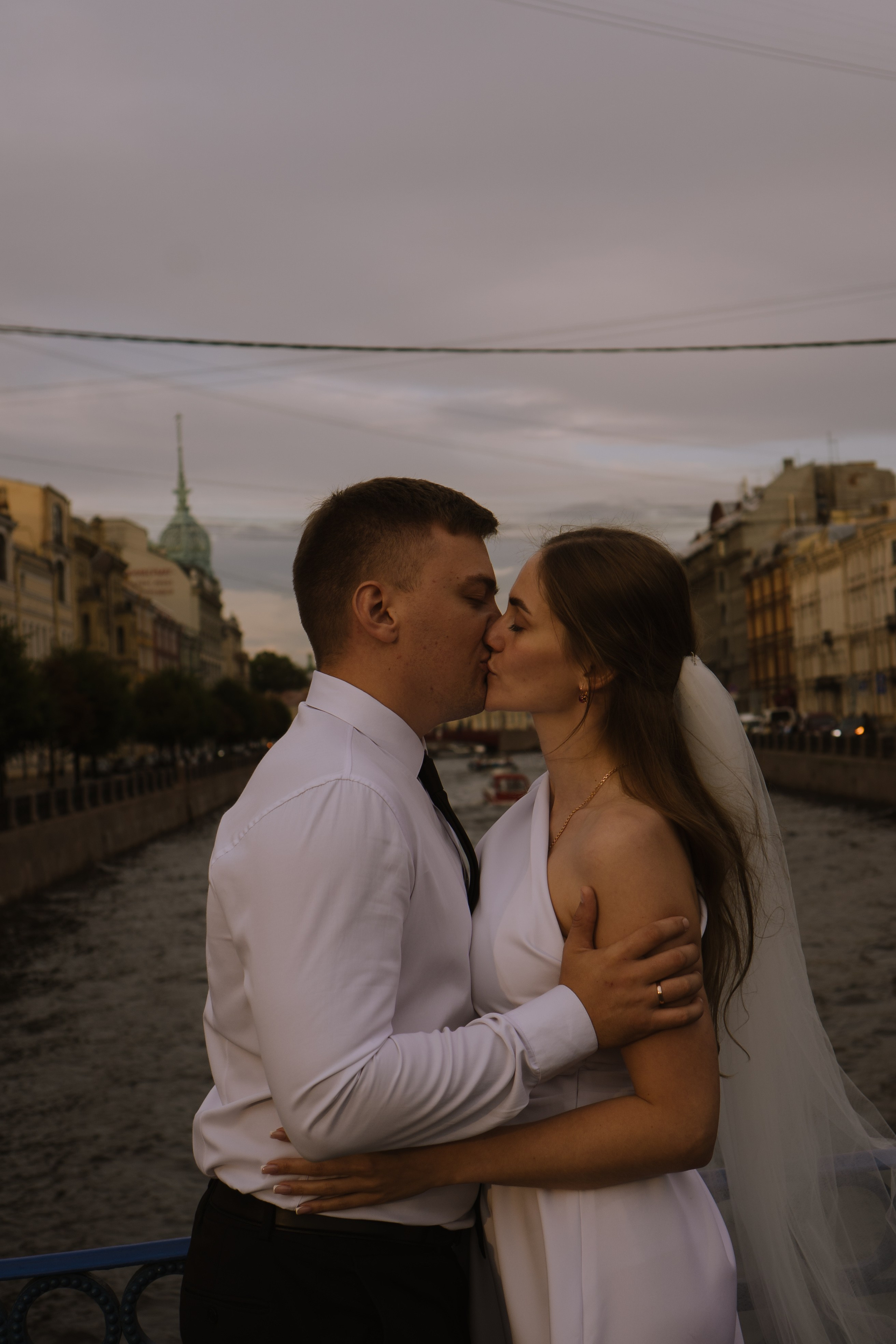 СВАДЕБНАЯ СЬЕМКА С ИСАКИЕВСКИМ СОБОРОМ, АСТОРИЯ И ЗАКОНОДАТЕЛЬНОЕ СОБРАНИЕ. Профессиональный фотограф, Санкт-Петербург — Виктория Богомолова