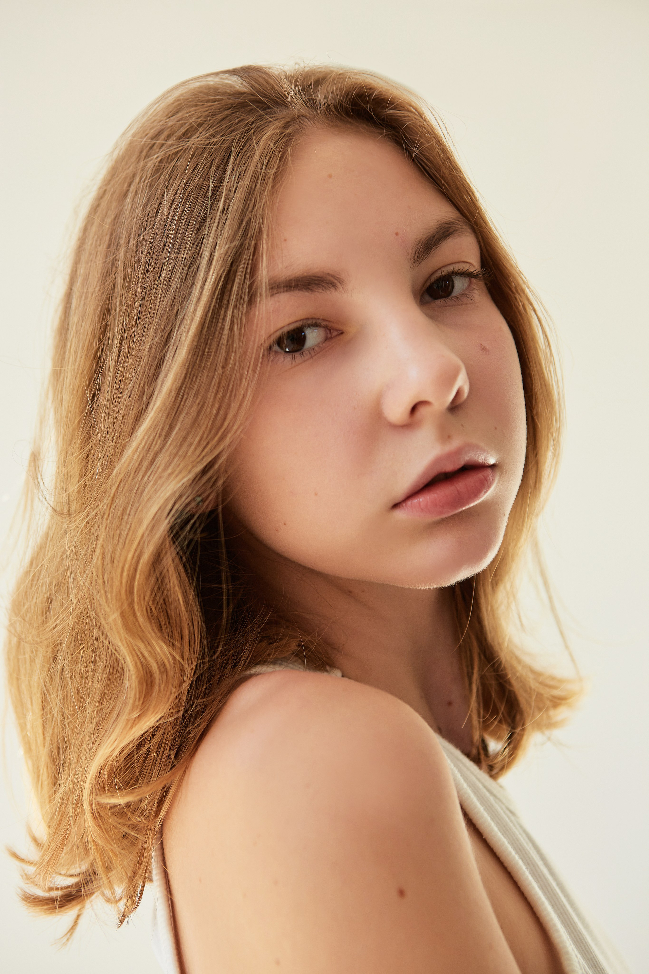 Арина, 14 лет, рост 180 см. Efimova Model Agency