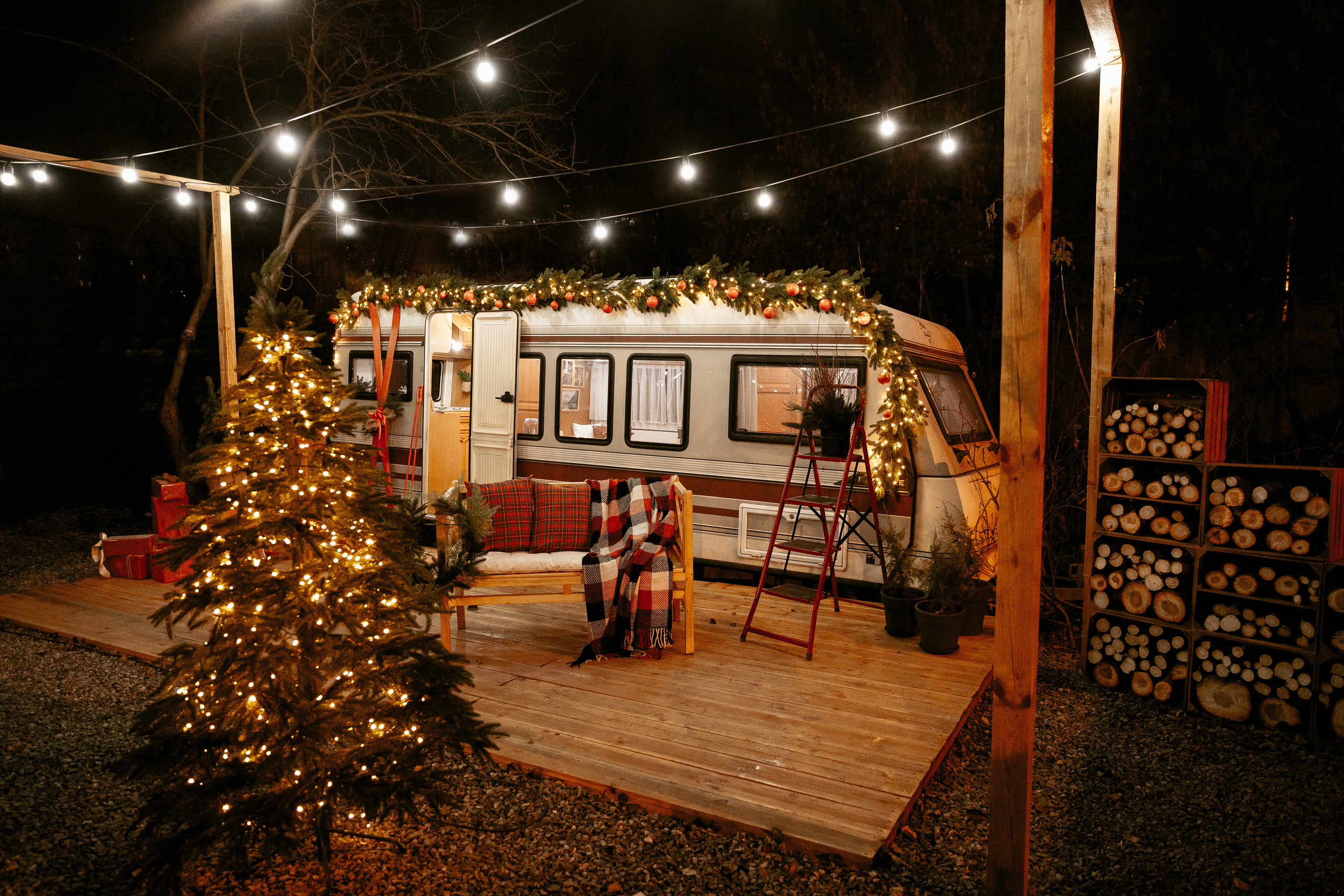 КЕМПИНГ. Фотостудия в Мариуполе «Берлога»