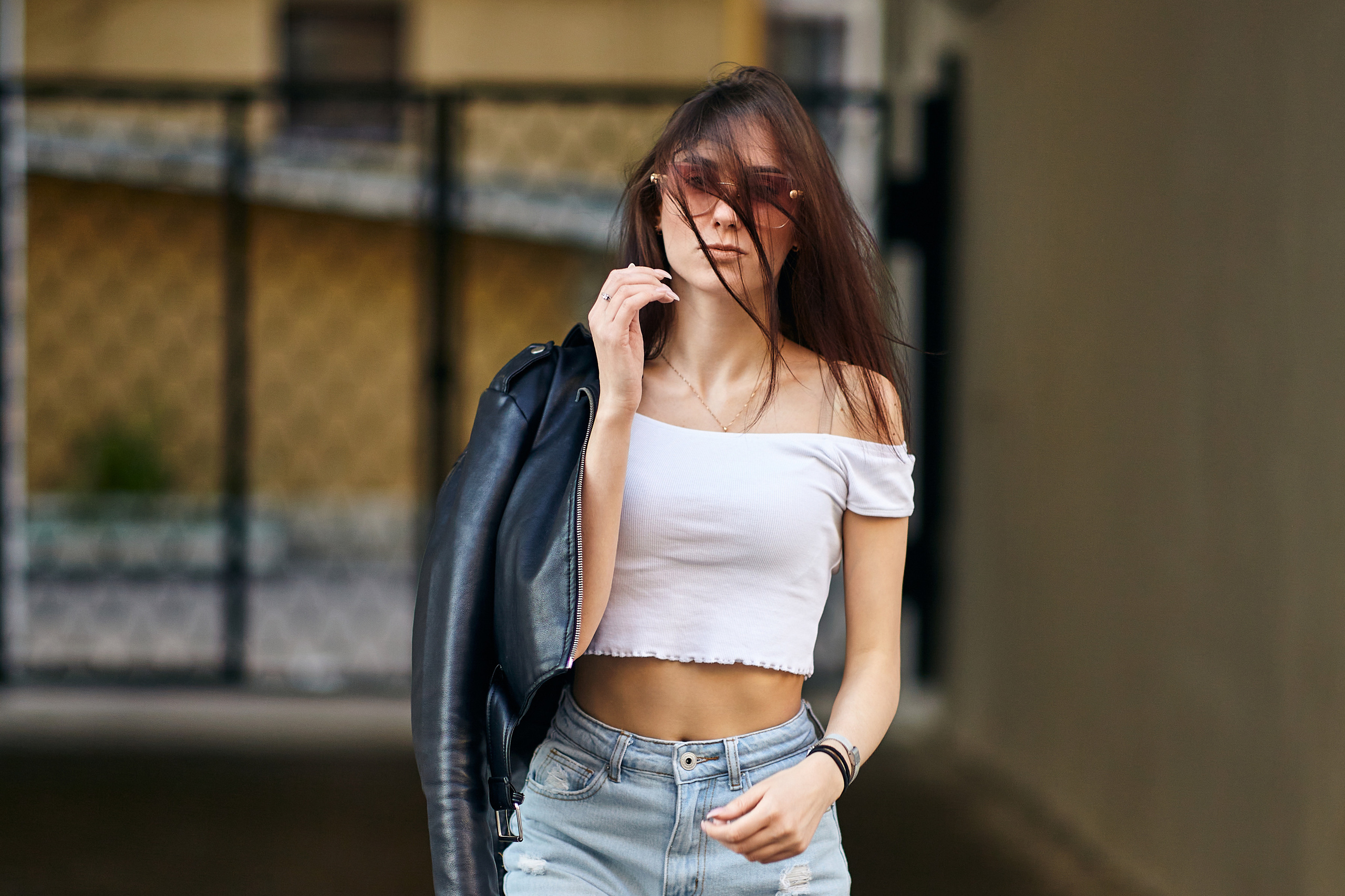 "Уникальная уличная портретная фотосессия Людмилы. Портретный фотограф в Москве Виталий Пересветов