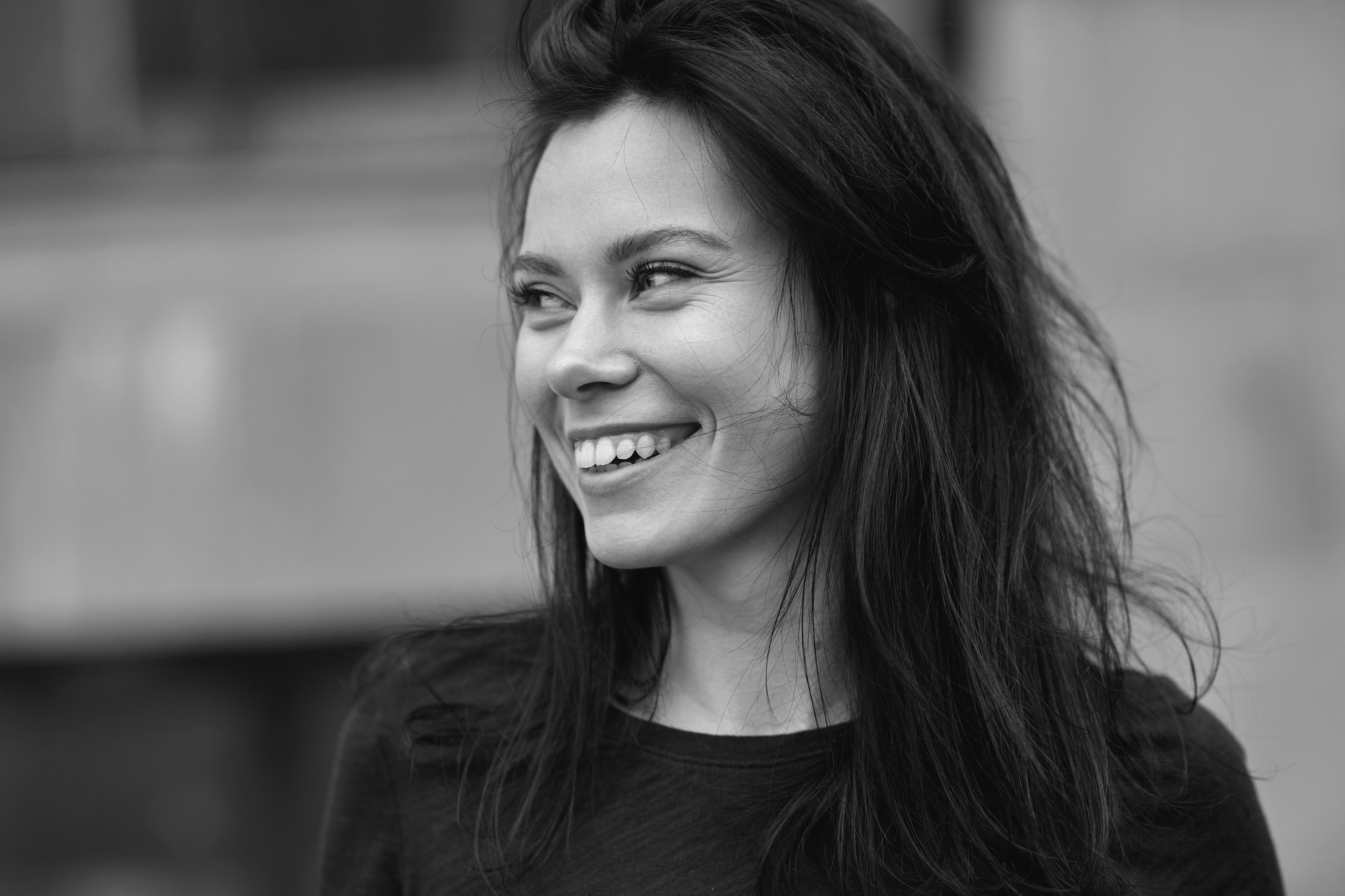 Фотограф в Москве для оригинальной уличной съемки с портретом.