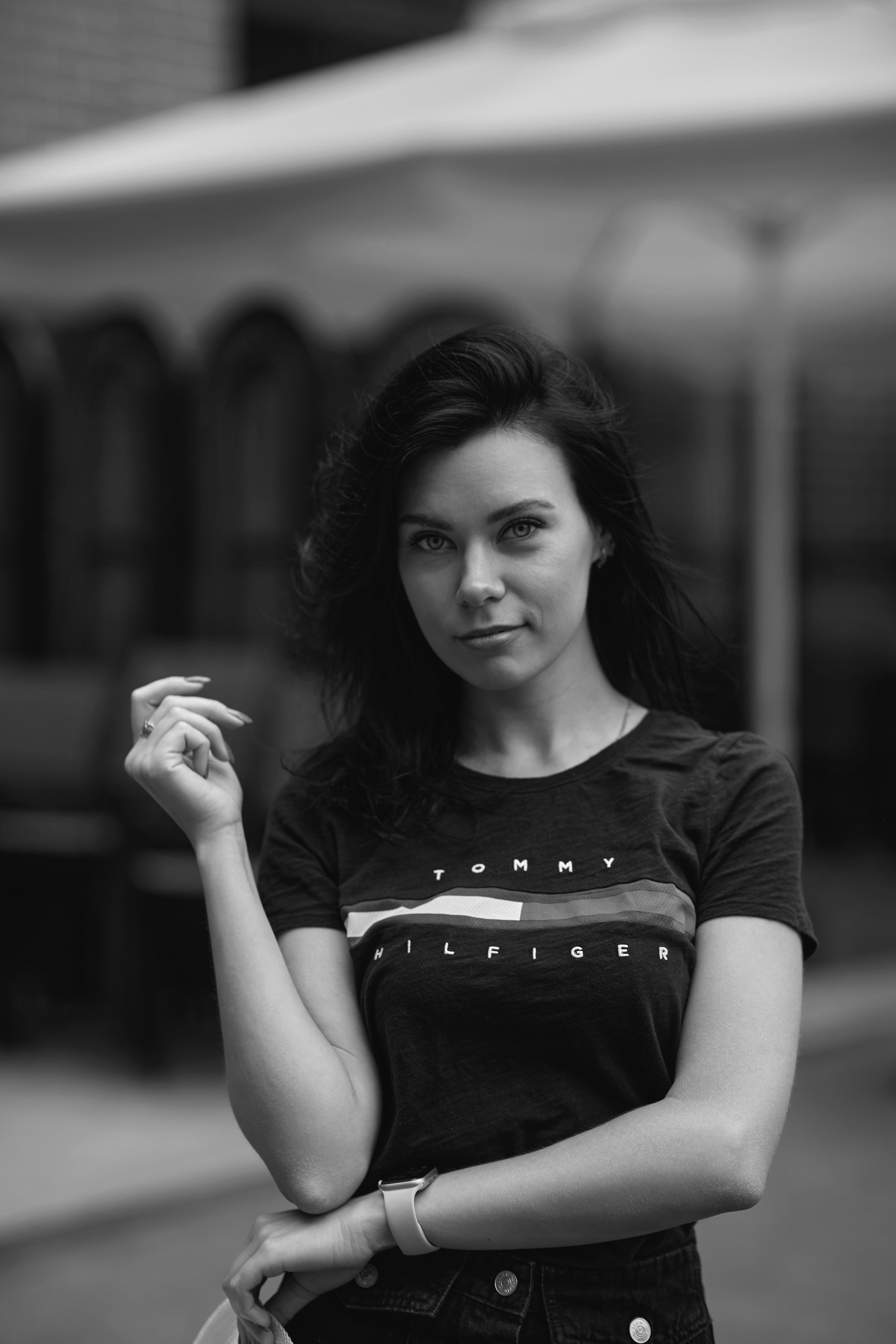 Фотосессия на улице в Москве: необычные ракурсы и яркие портреты от опытного фотографа.