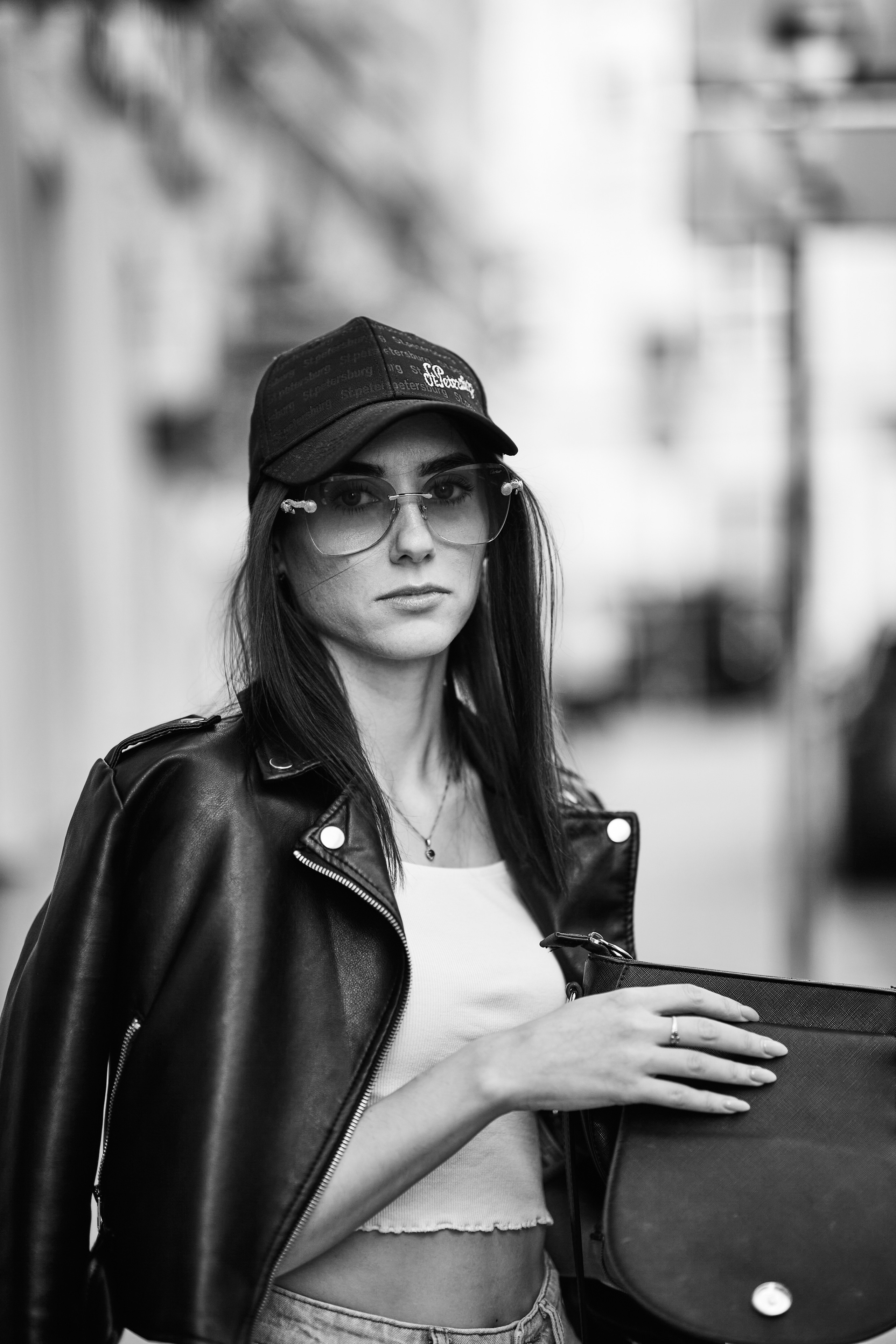 "Уникальная уличная портретная фотосессия Людмилы. Портретный фотограф в Москве Виталий Пересветов