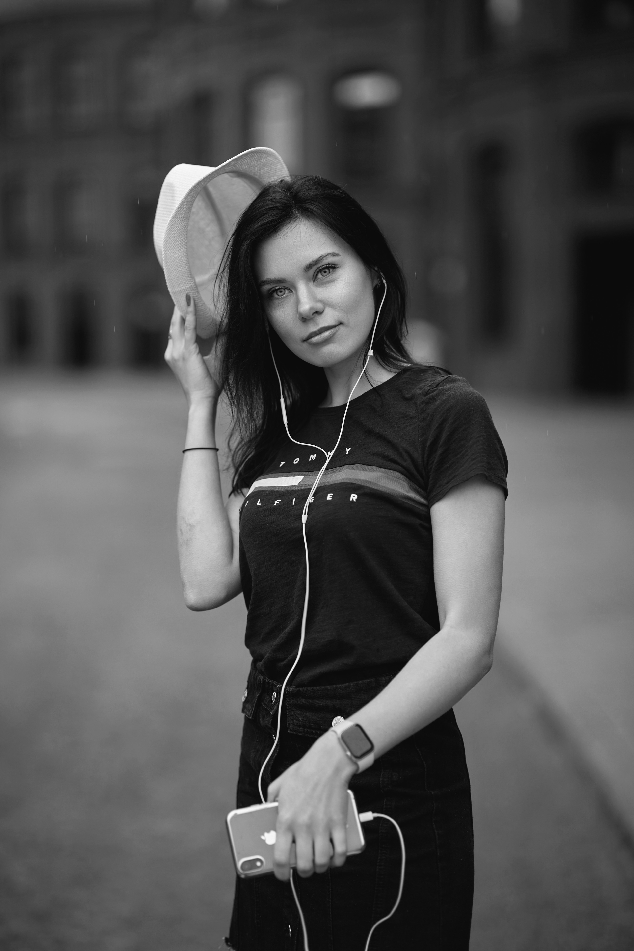 Уличная фотосессия в Москве: яркие кадры и оригинальные портреты от профессионала.