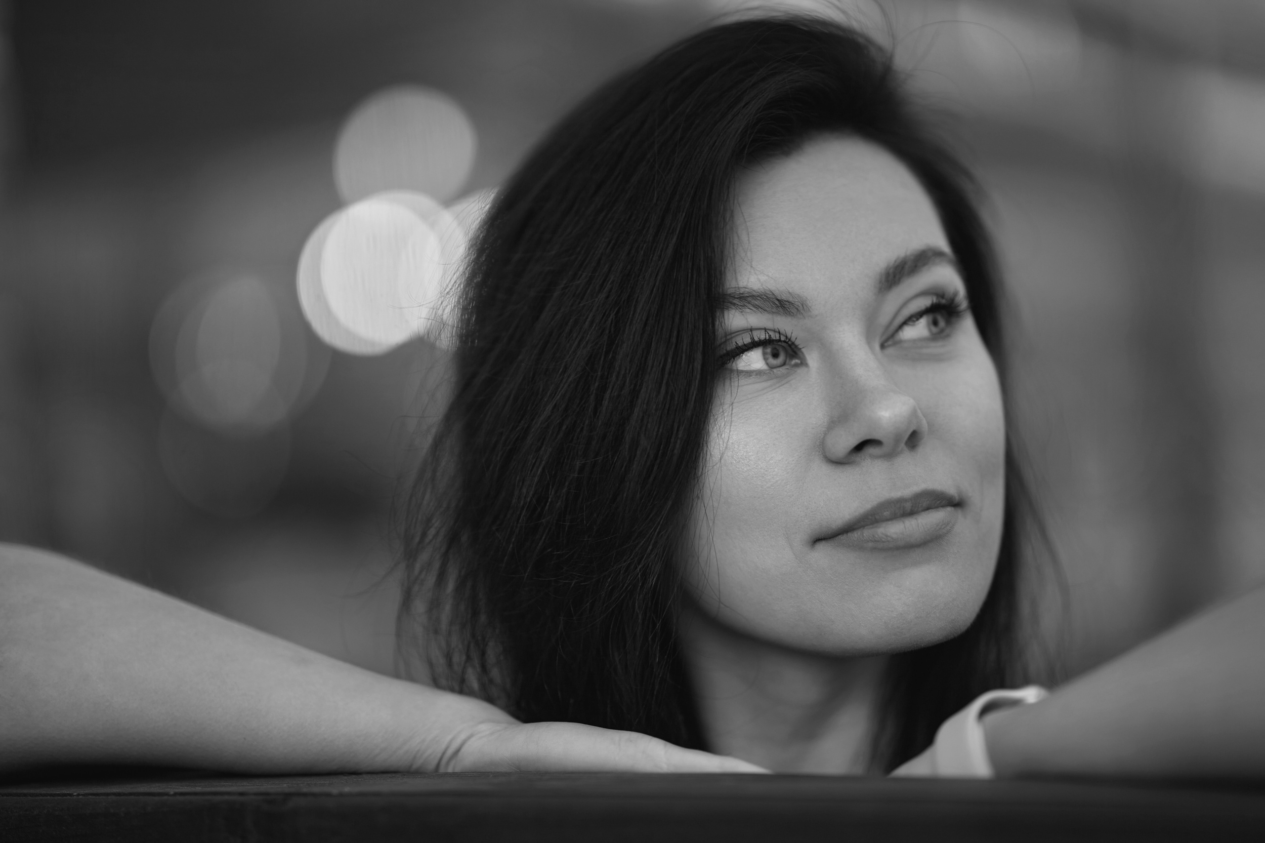 Фотограф в Москве предлагает стрит-фотосессию, где вы сможете почувствовать себя настоящей моделью.