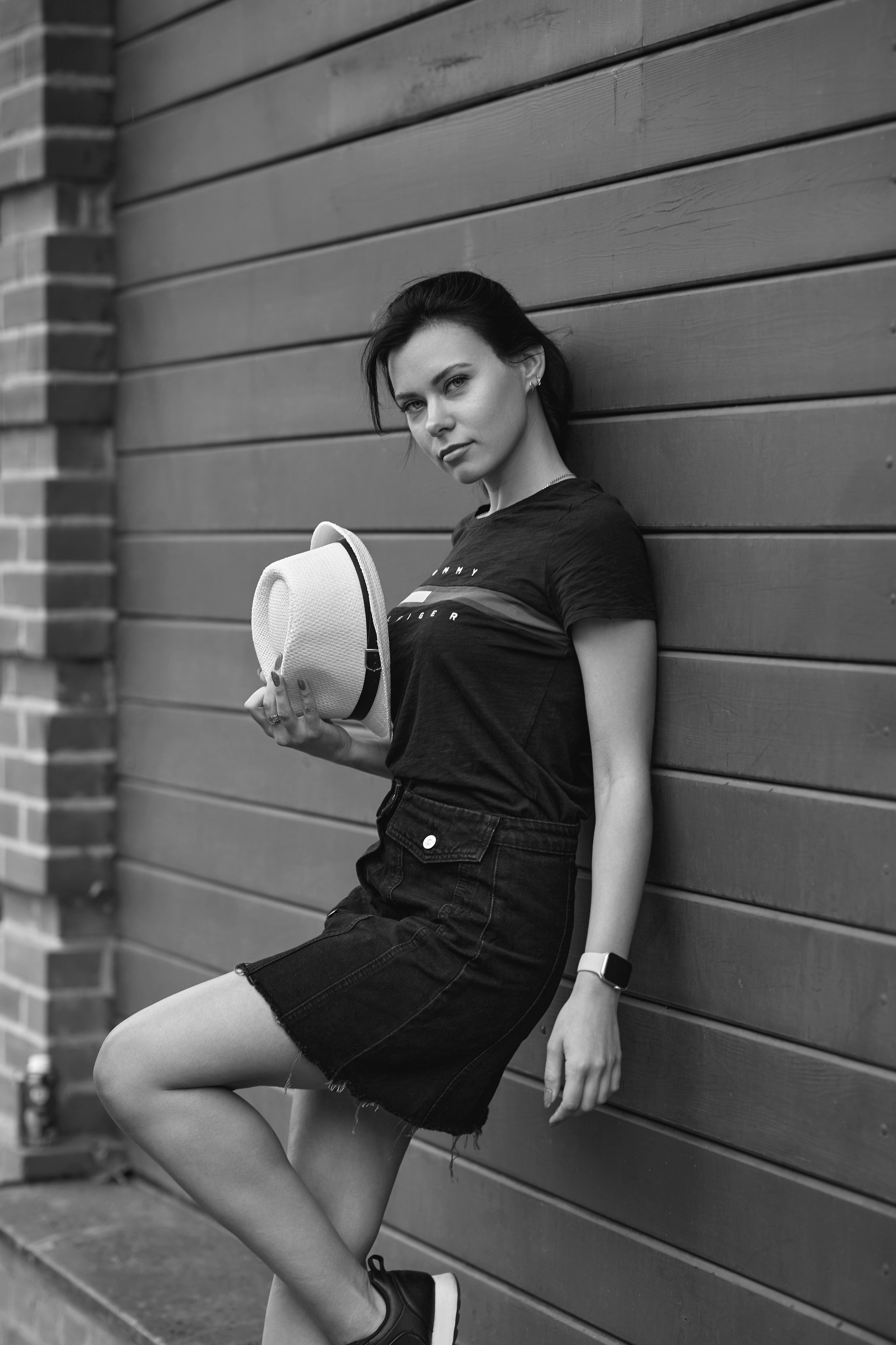 Уличная фотосессия в Москве: оригинальные ракурсы и красивые портреты от профессионала.