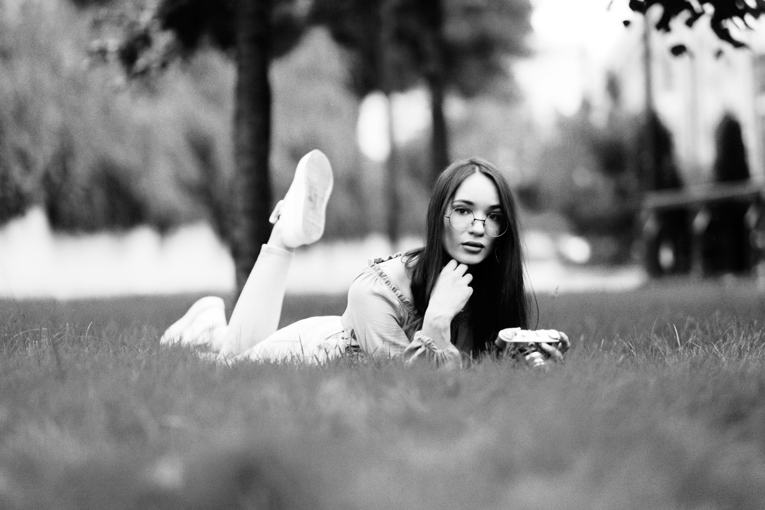 Фотография Маши, сделанная на улице Москвы в наряде на выбор.