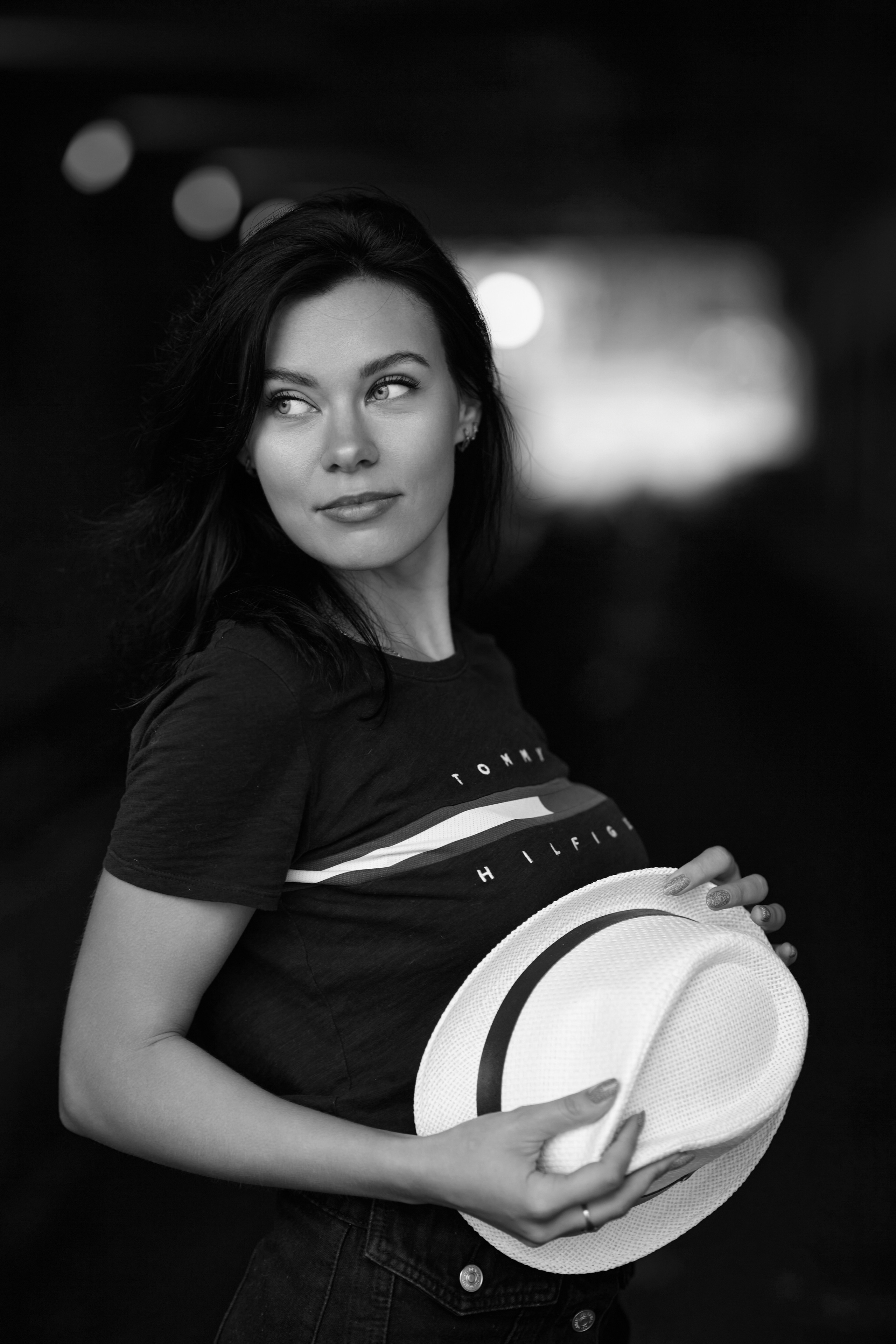 Стильная уличная фотосессия в Москве: портреты и снимки в городской атмосфере