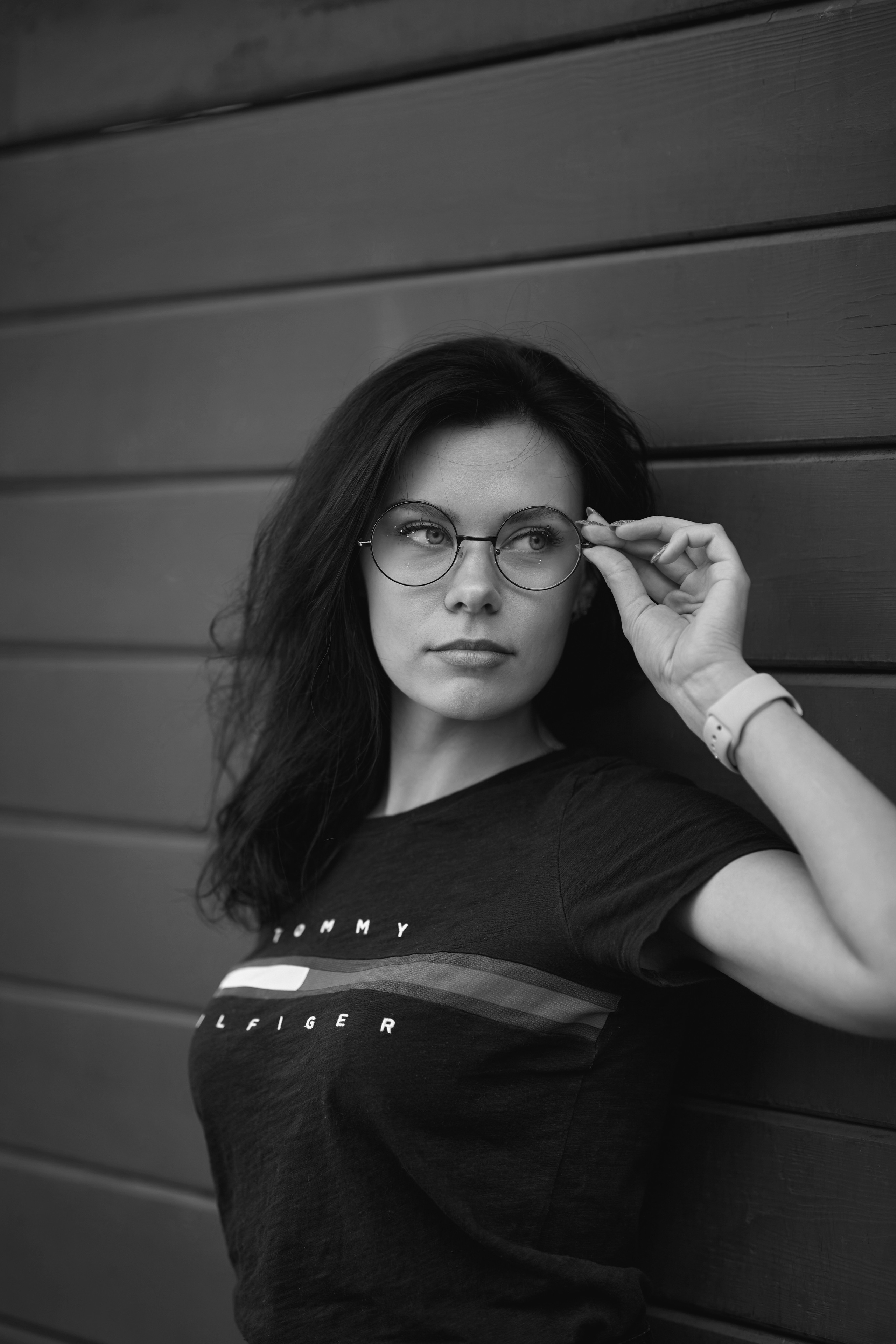 Поиск опытного фотографа в Москве на портретную фотосессию