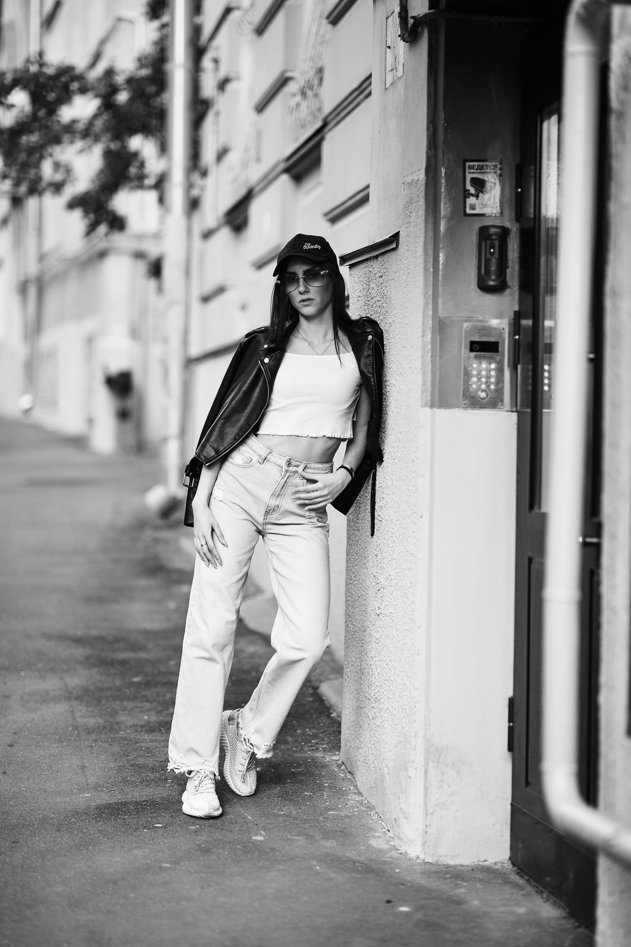 "Уникальная уличная портретная фотосессия Людмилы. Портретный фотограф в Москве Виталий Пересветов