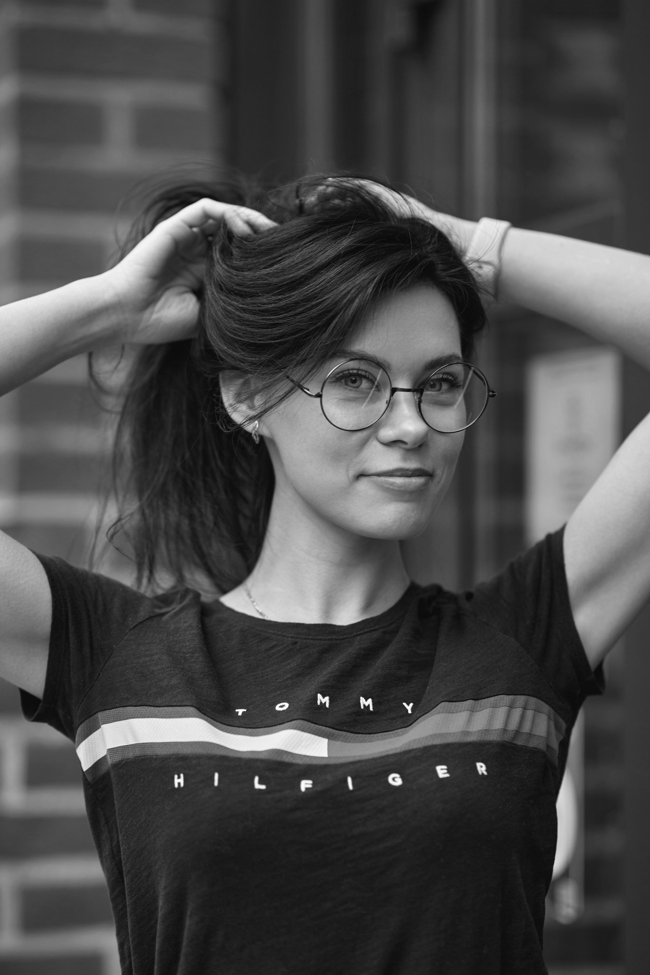 Фотосессия на улицах Москвы в портретном стиле.