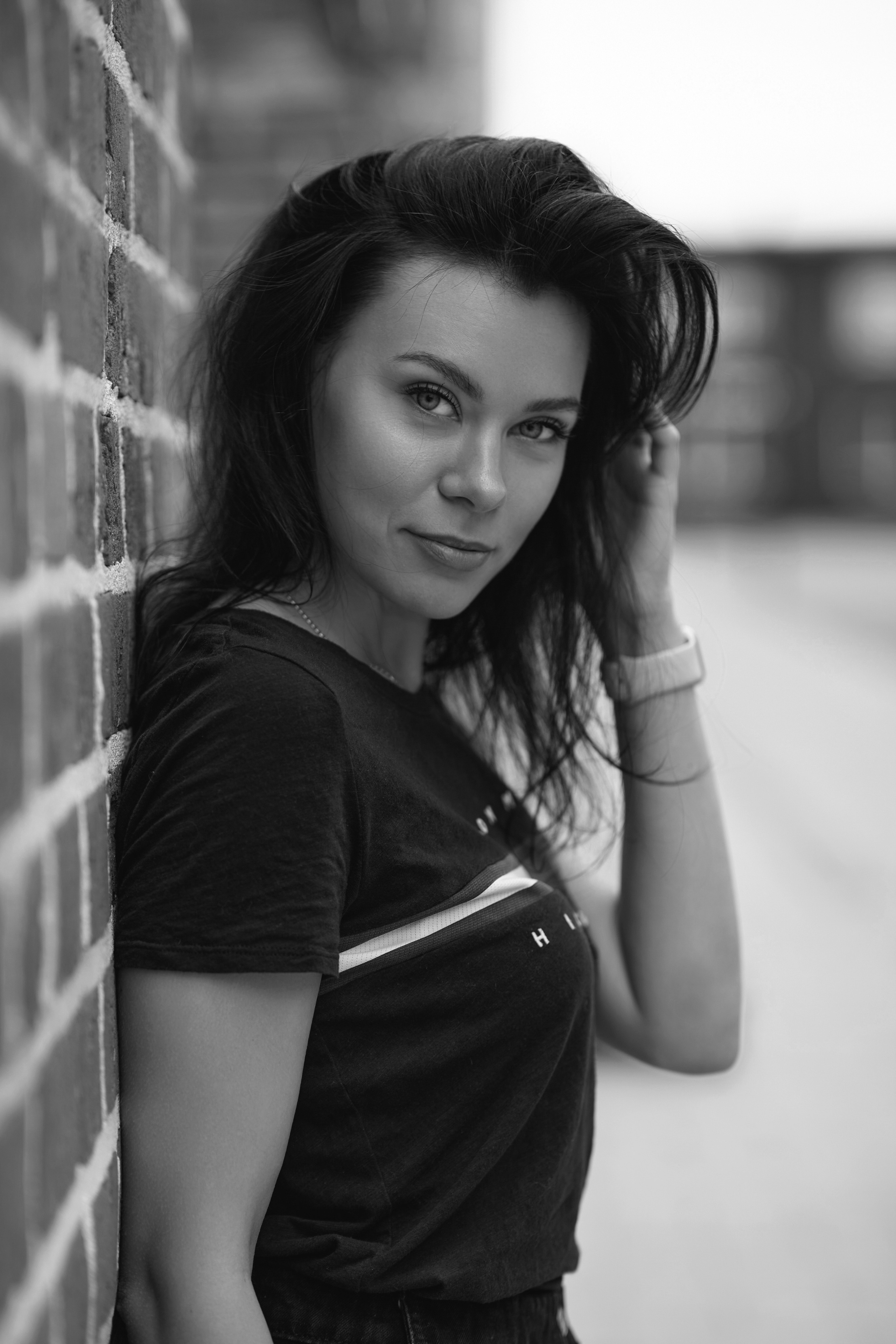 Уличная съемка в Москве: портреты и фотографии на заднем фоне города