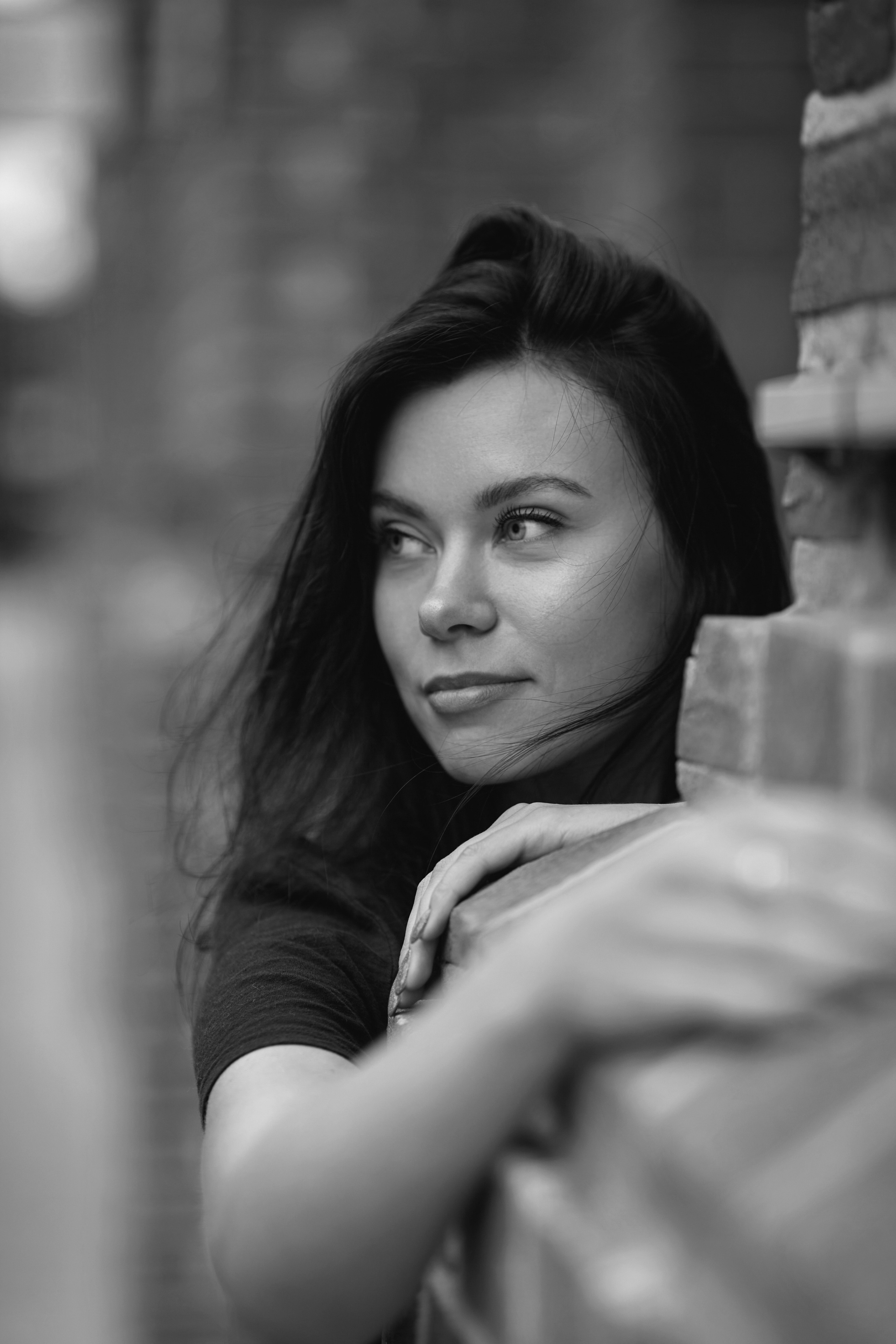 Стрит-фотография в Москве: красивые и оригинальные портреты от опытного фотографа.