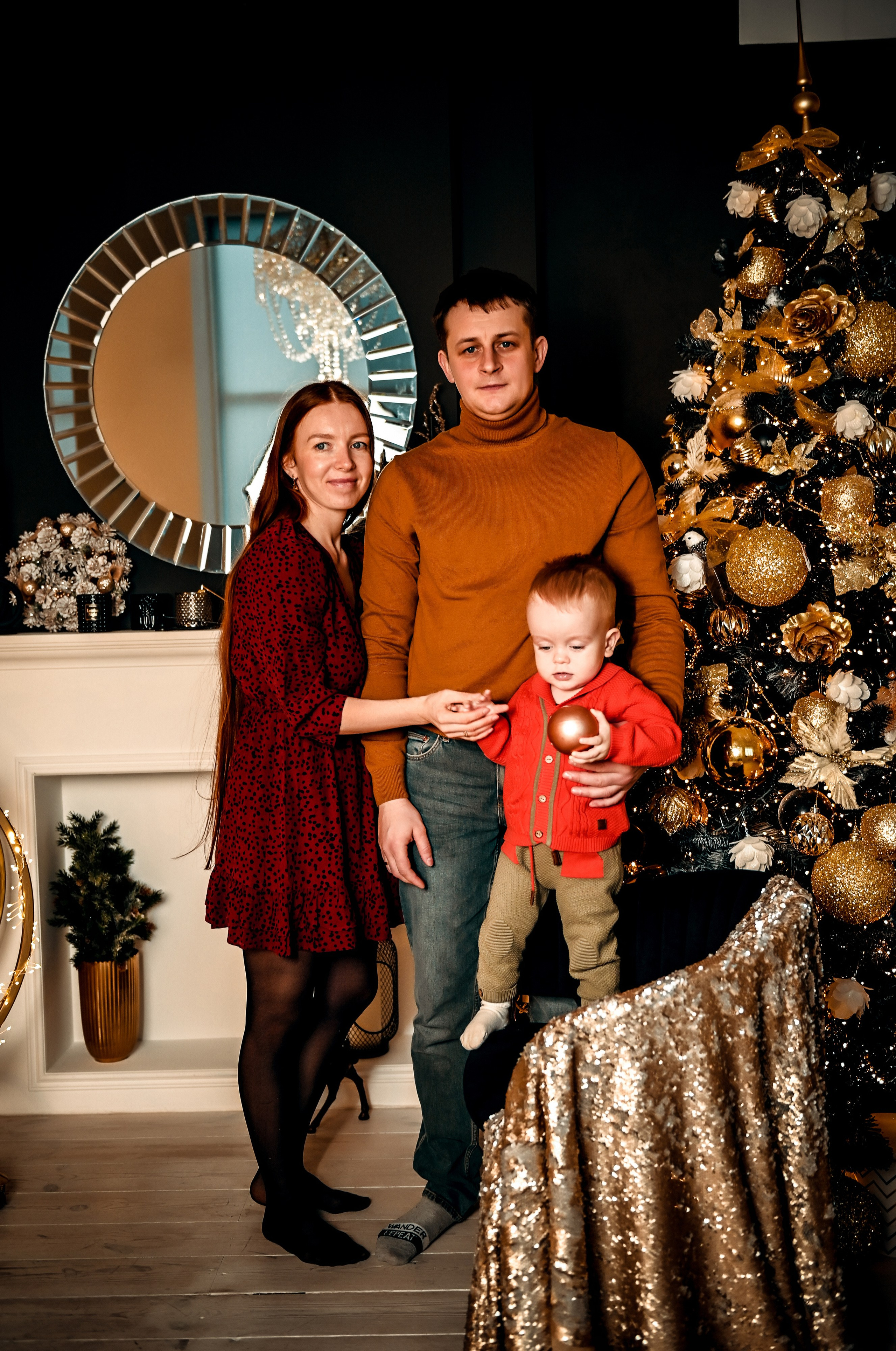 Новогодняя. Свадебный, семейный, детский, контент фотограф в Омске Максим Ильин