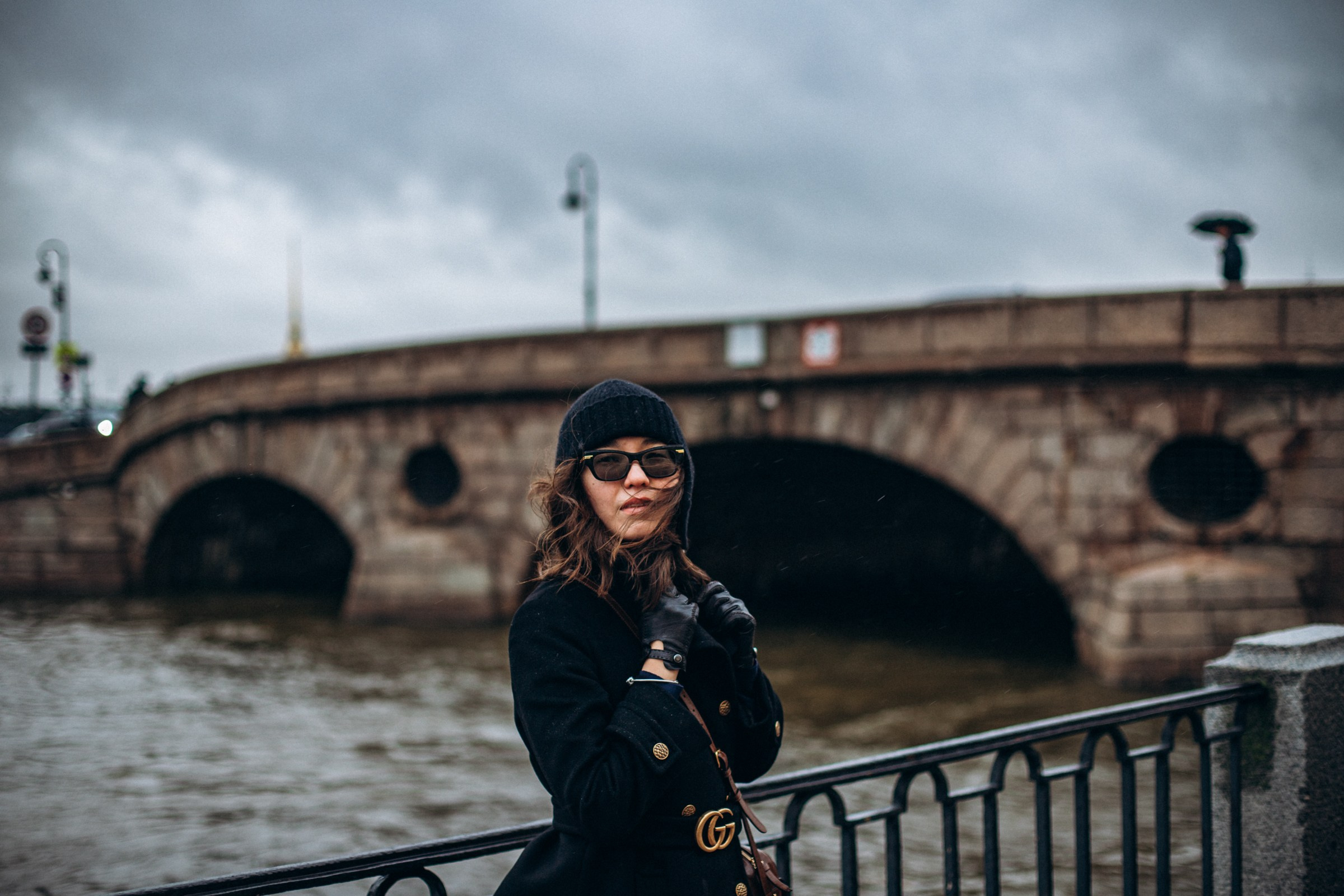 Александра и Анна в октябре. Фотопрогулка в Петербурге. Индивидуальный и семейный фотограф в Санкт-Петербурге