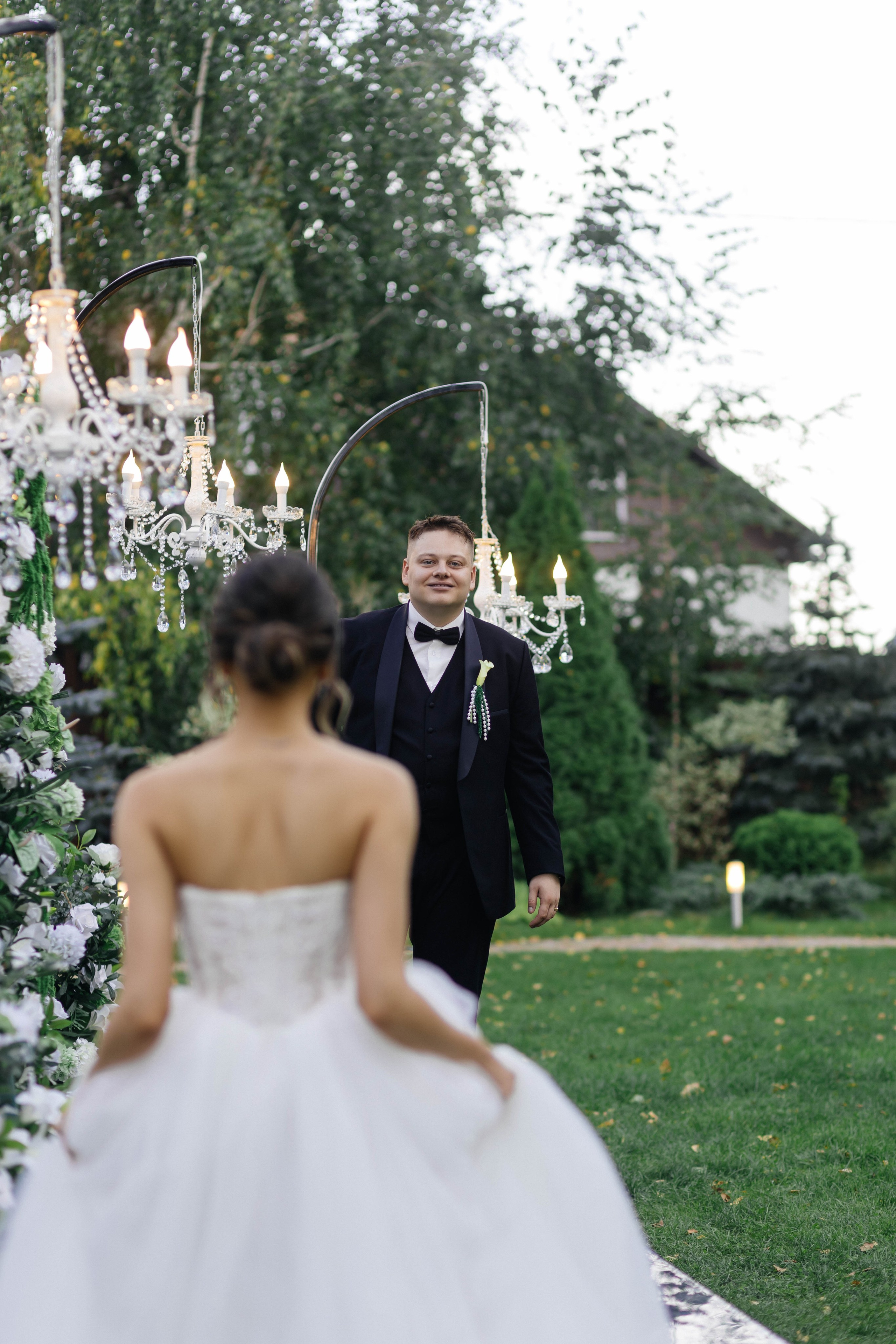 Свадебная история. Лесной Виладж. Свадебный и семейный фотограф Рассказова Виктория
