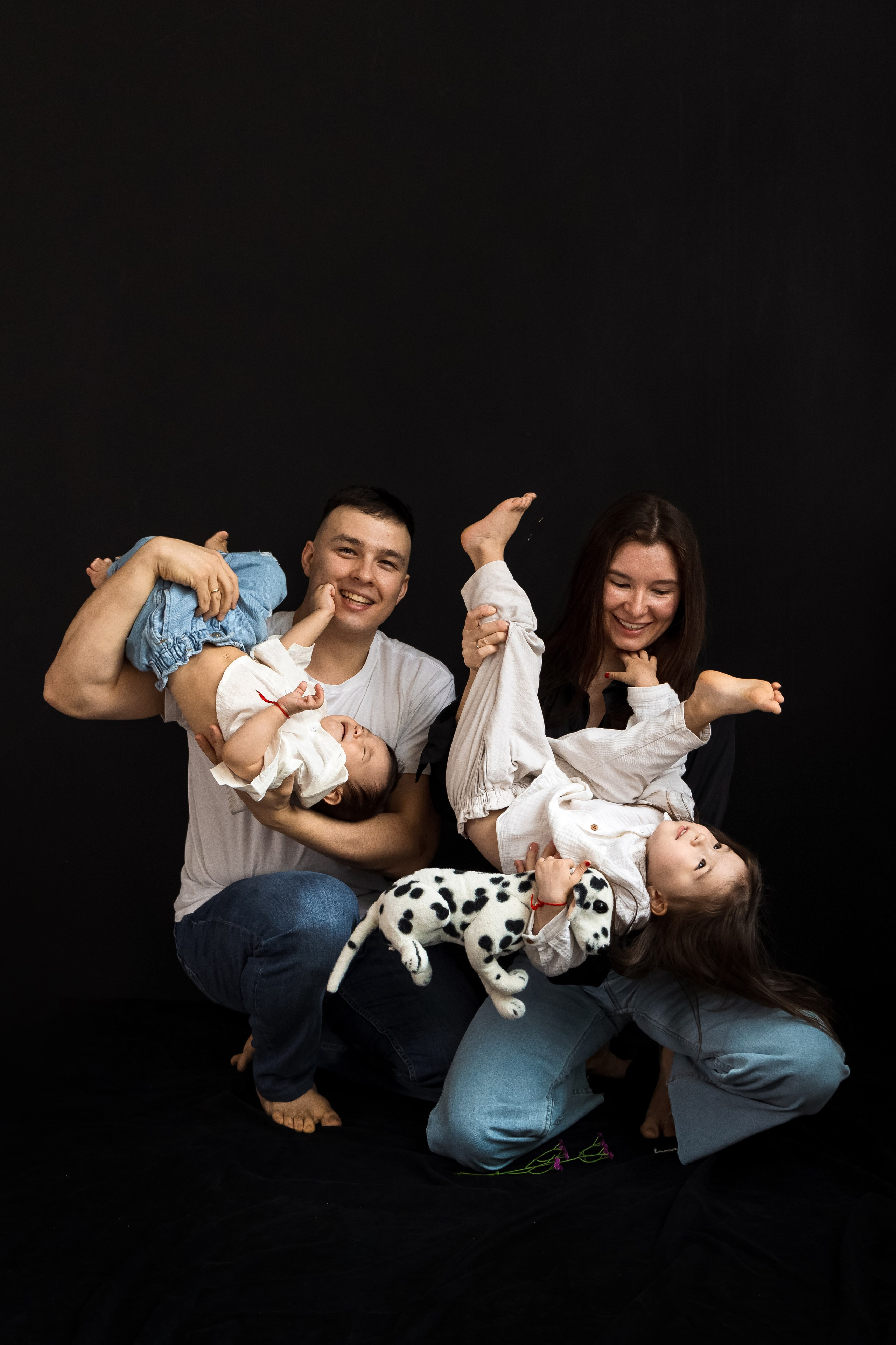 Луиза с семьёй. Свадебный и семейный фотограф в Каспийске Алёна Нурмагомедова