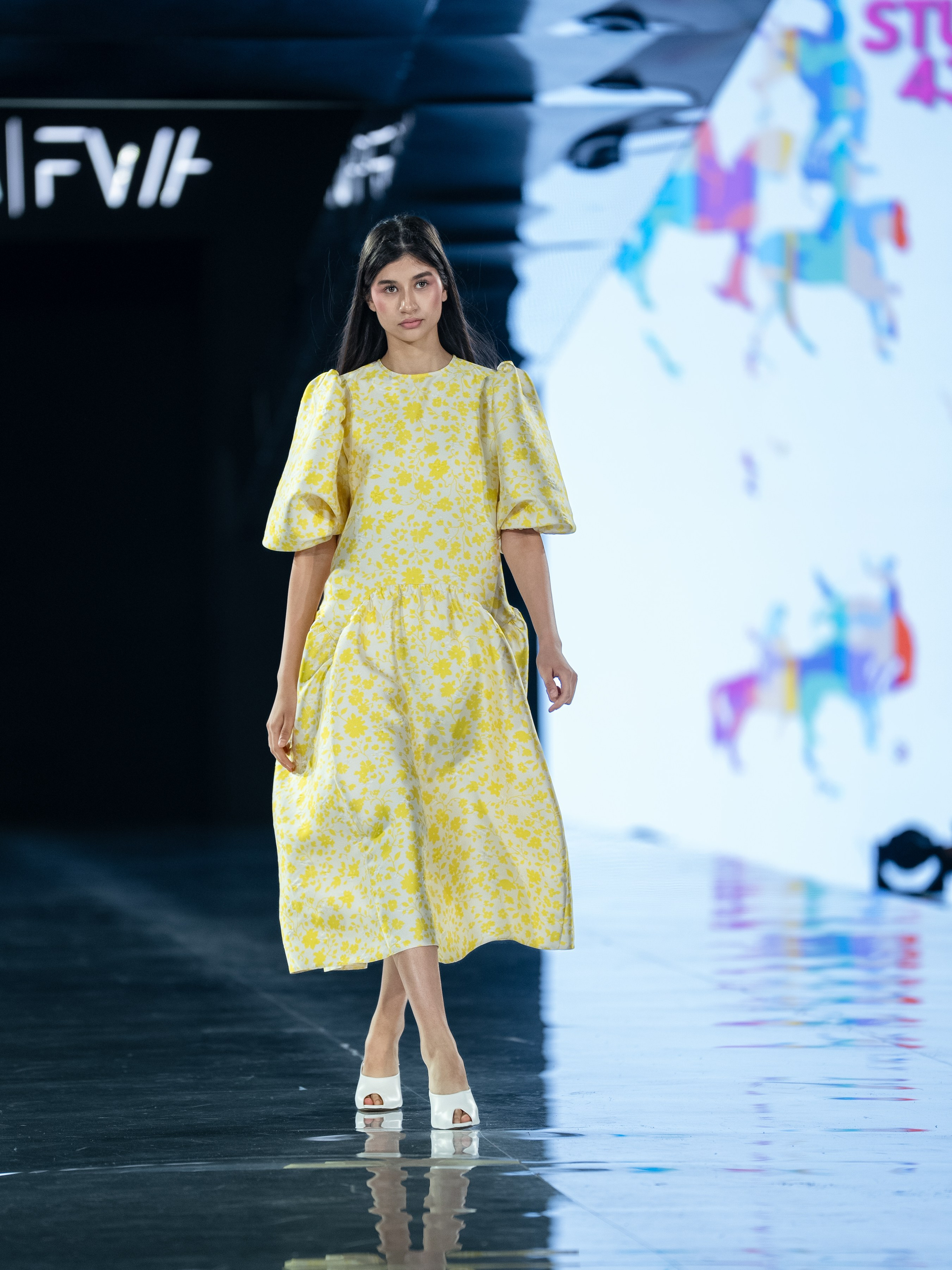 Visa Fashion Week Studio 4353. Сайт Алматинского НЮ АРТ, будуар и фэшн фотографа Дениса Карпенко