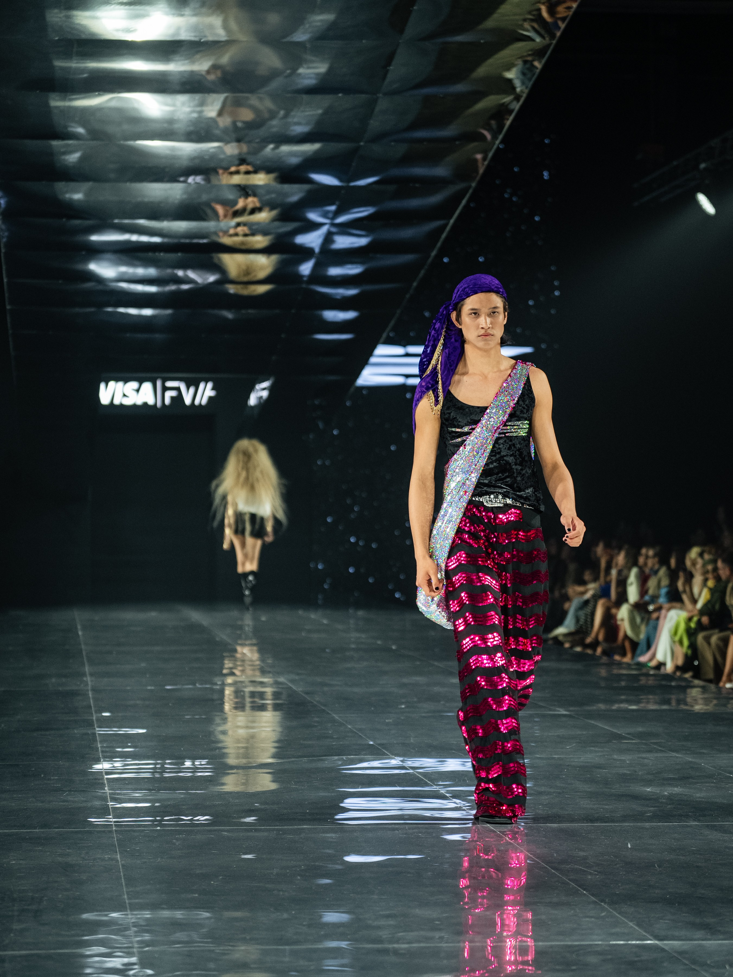 Visa Fashion Week YESYES. Сайт Алматинского НЮ АРТ, будуар и фэшн фотографа Дениса Карпенко