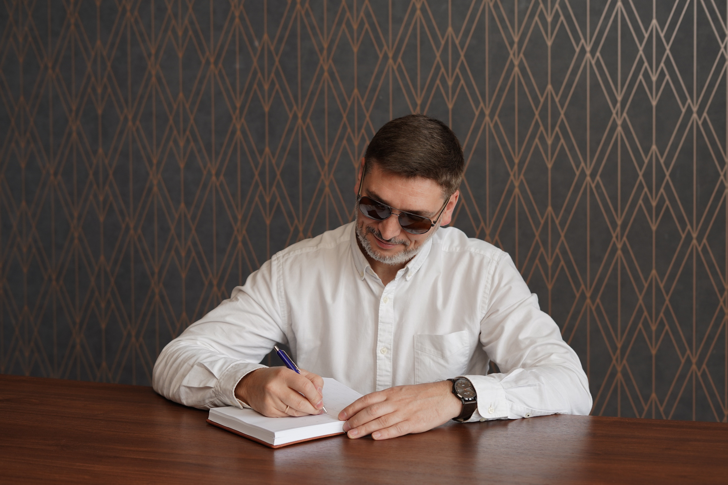 Контентная бизнес-съёмка для коуч-психолога Алексея. Портретный и свадебный фотограф в Минске и в Беларуси Ольга Роговская