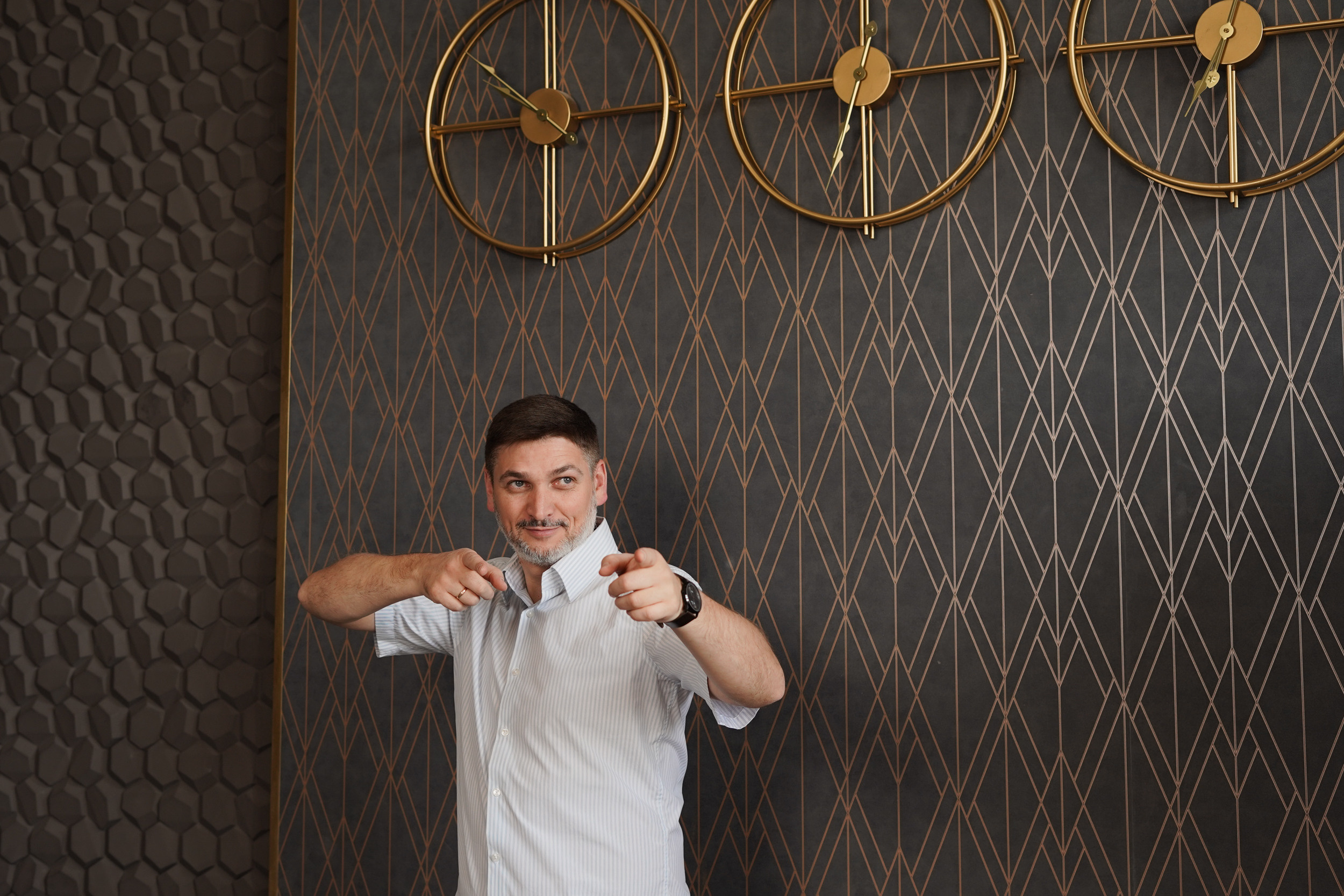 Контентная бизнес-съёмка для коуч-психолога Алексея. Портретный и свадебный фотограф в Минске и в Беларуси Ольга Роговская