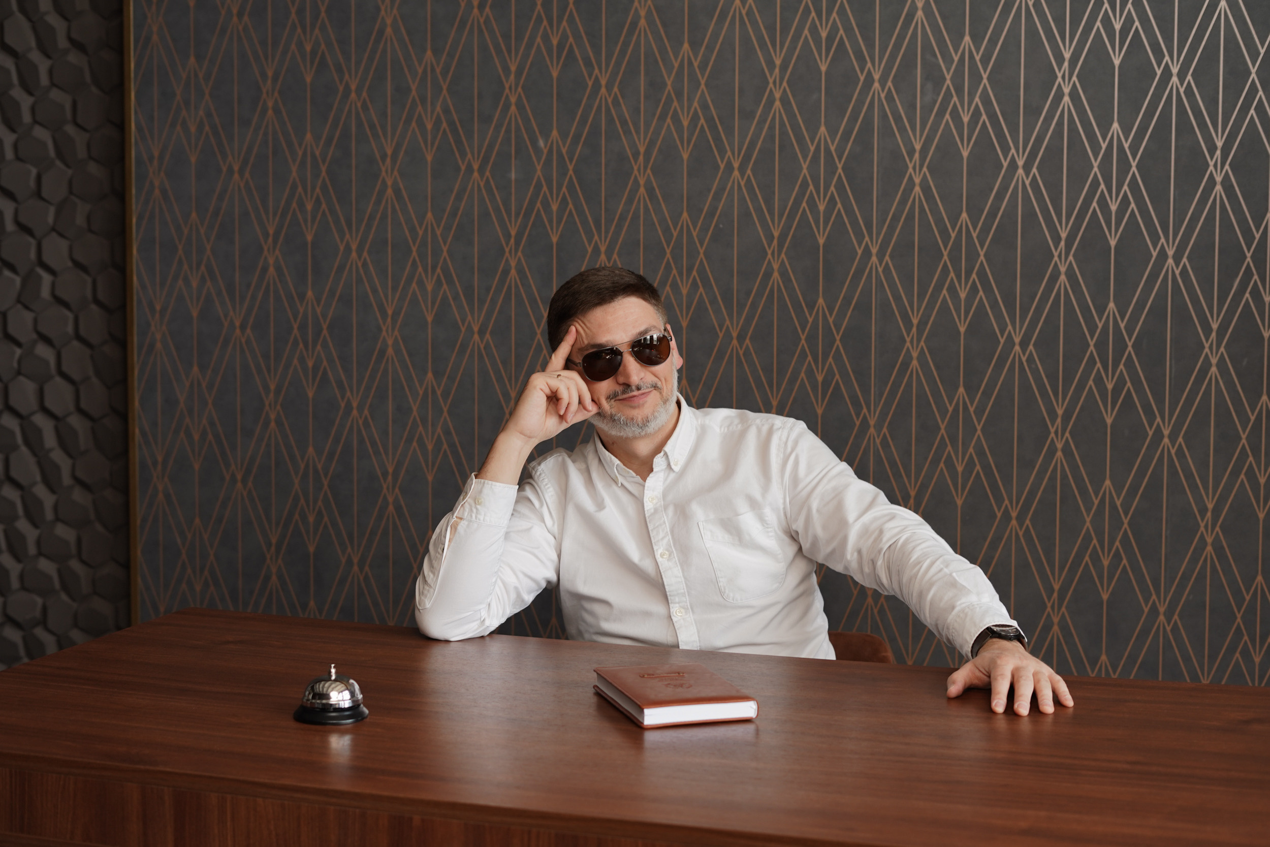 Контентная бизнес-съёмка для коуч-психолога Алексея. Портретный и свадебный фотограф в Минске и в Беларуси Ольга Роговская