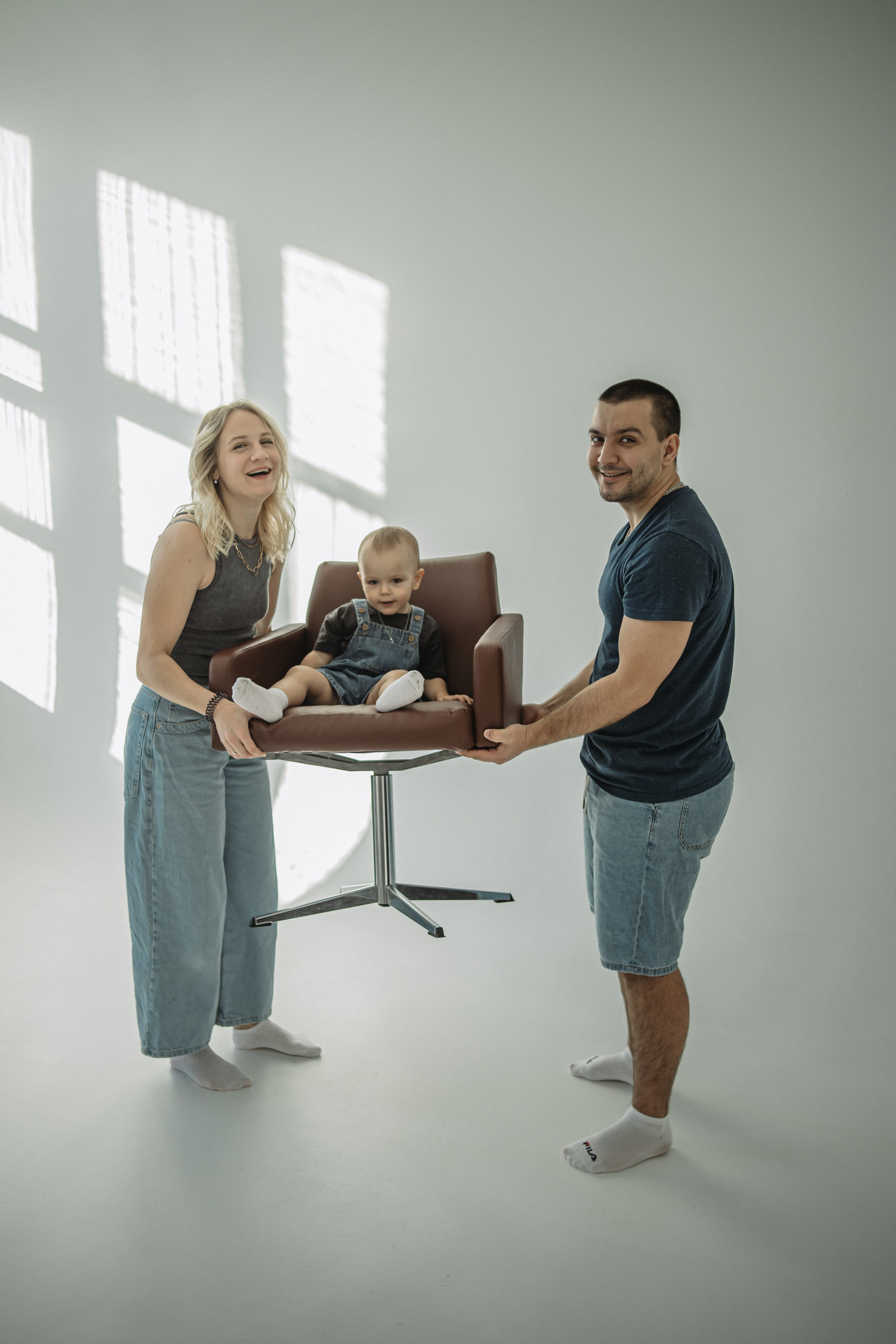 Евгений, Валерия, Макар. Фотограф Регина Крикунова г. Красноярск