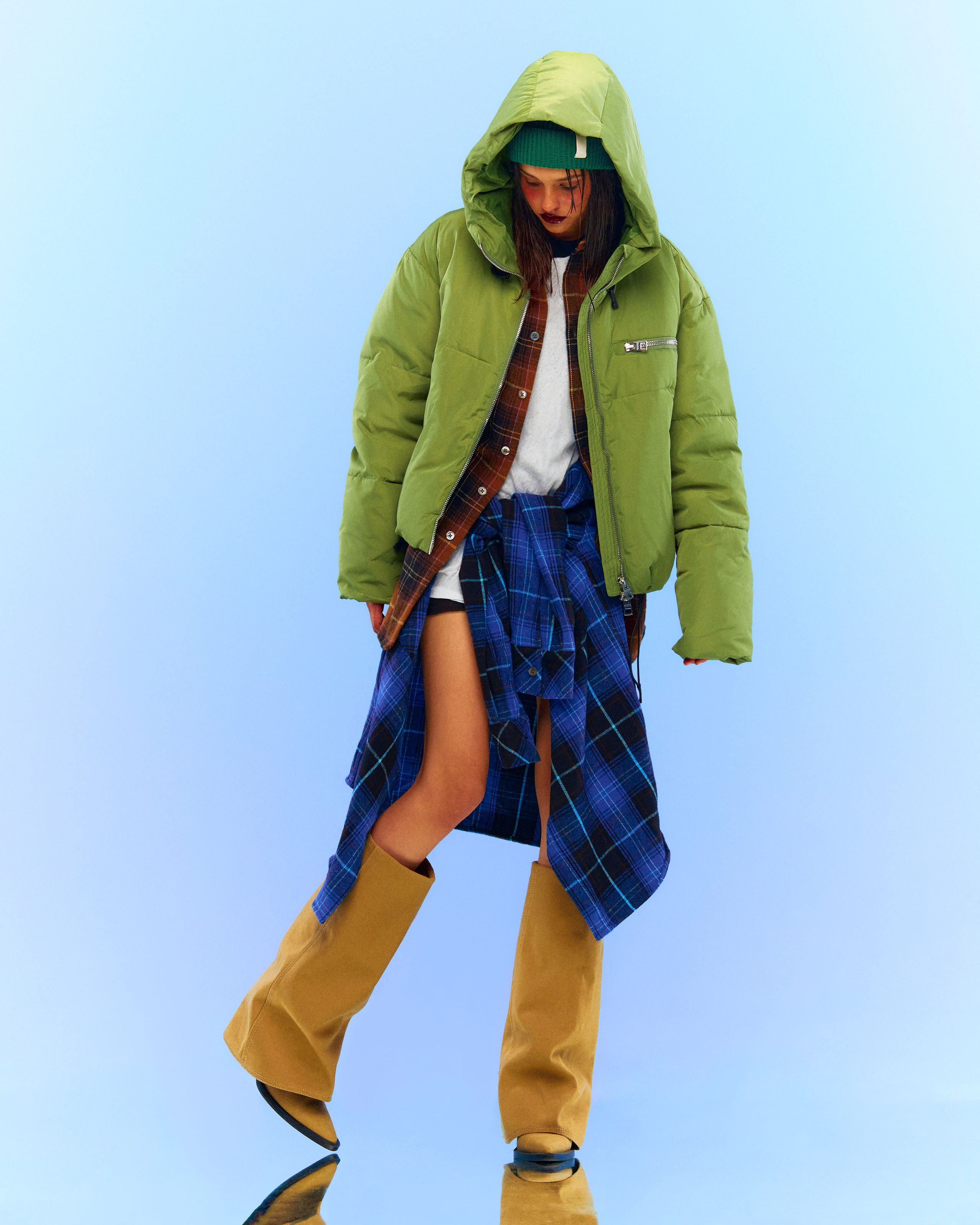 Matrona. Святослав Лебедев | Рекламный фотограф — Коммерческая съемка, Арт-дирекшн, AI-интеграция