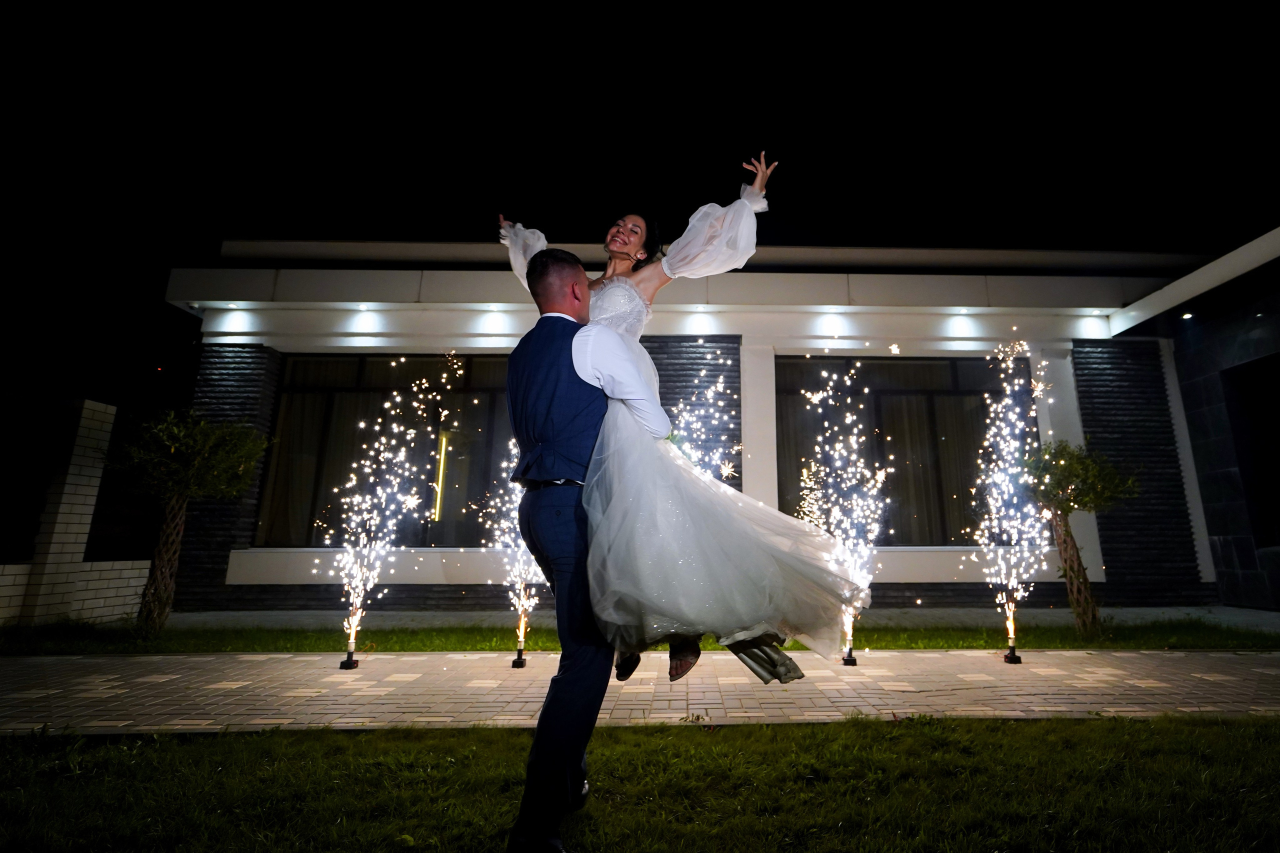 Юля + Артур: полная серия (пакет полный день). BYFOX STUDIO 68 — фото и видеосъёмка Тамбов, Москва, Воронеж, Липецк