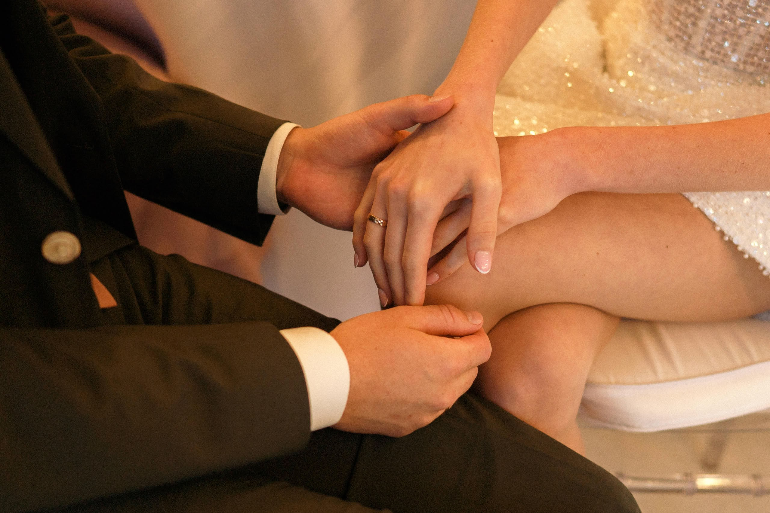 Арина и Илья — свадьба в Петербурге, цифра и плёнка. Свадебный фотограф Дмитрий Родионов — Санкт-Петербург и Ленинградская область