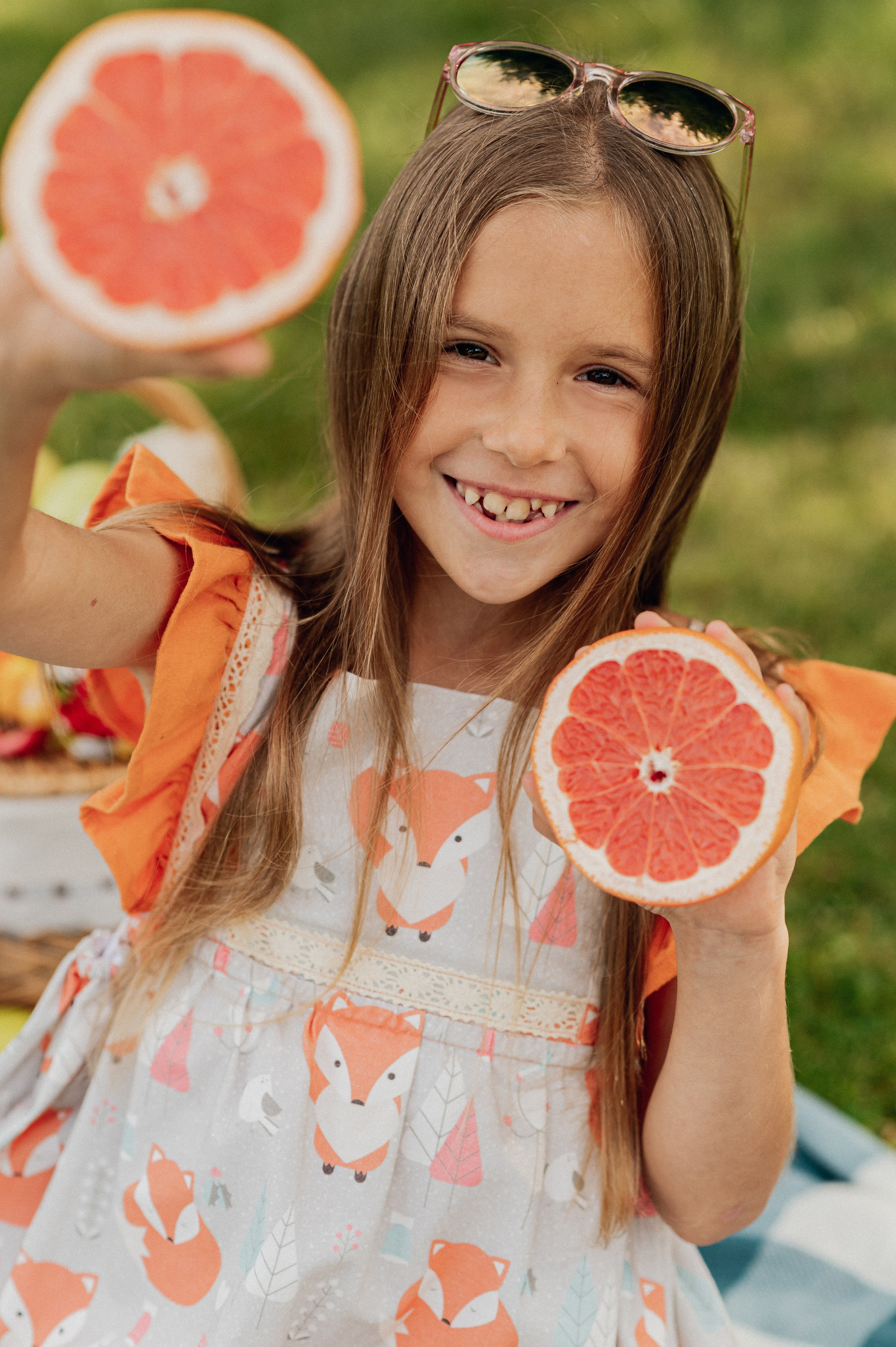 ЛЕТО. ПАРК. АРБУЗ. Профессиональный репортажный, коммерческий фотограф в Санкт-Петербурге