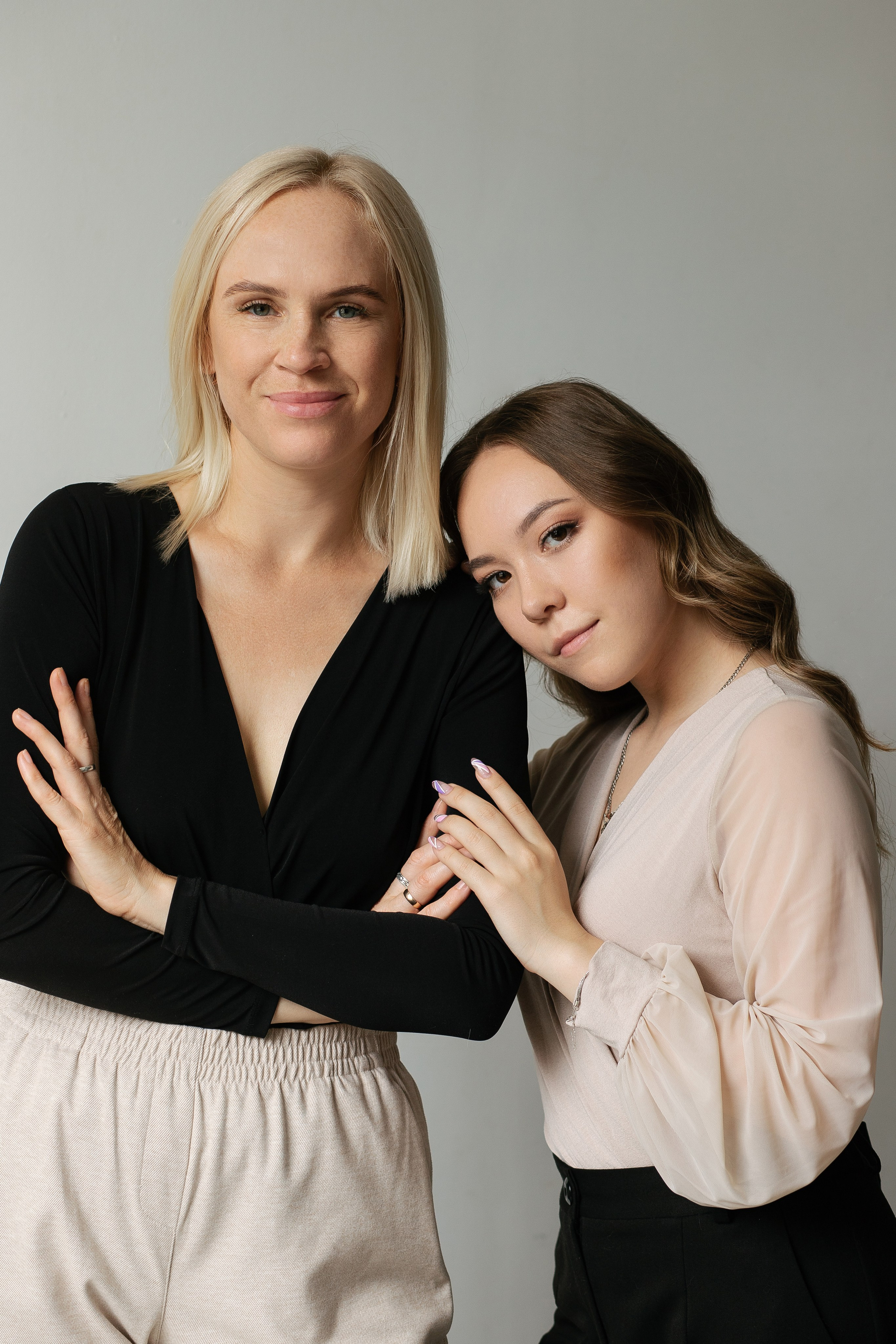 Фотосессия мамы и взрослой дочки в стиле пинтерест. Фотограф в Санкт-Петербурге, Анна Скворцова