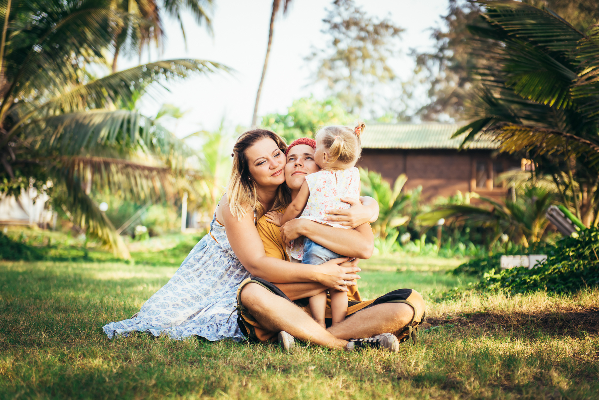 Оля, Саша и Арина в ГОА. Свадебный и семейный фотограф в Новосибирске Александр Счастный