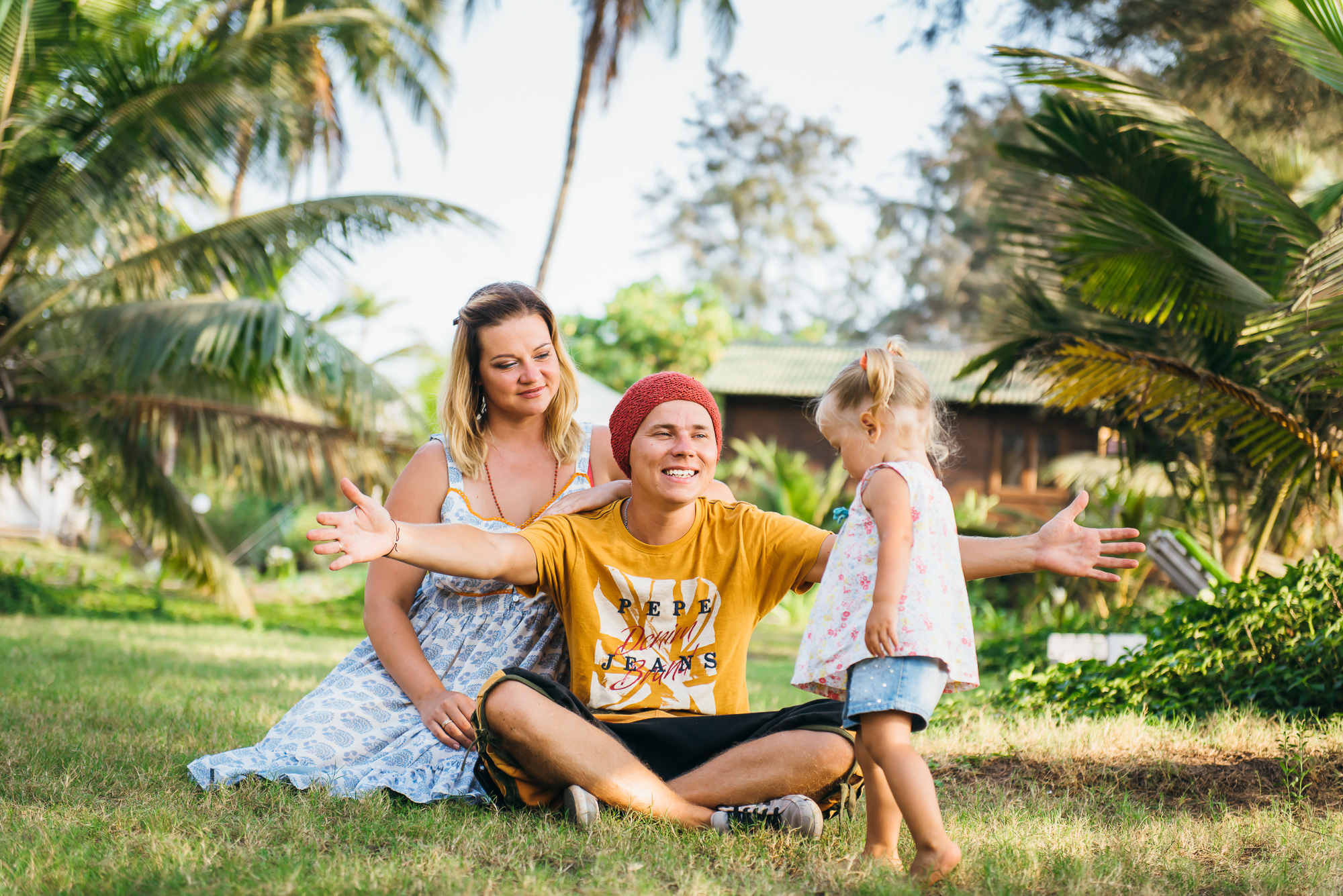 Оля, Саша и Арина в ГОА. Свадебный и семейный фотограф в Новосибирске Александр Счастный